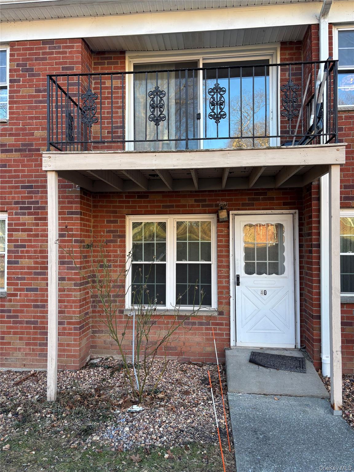 #12 photo, 8 COLONIAL Road, Beacon , NY 12508