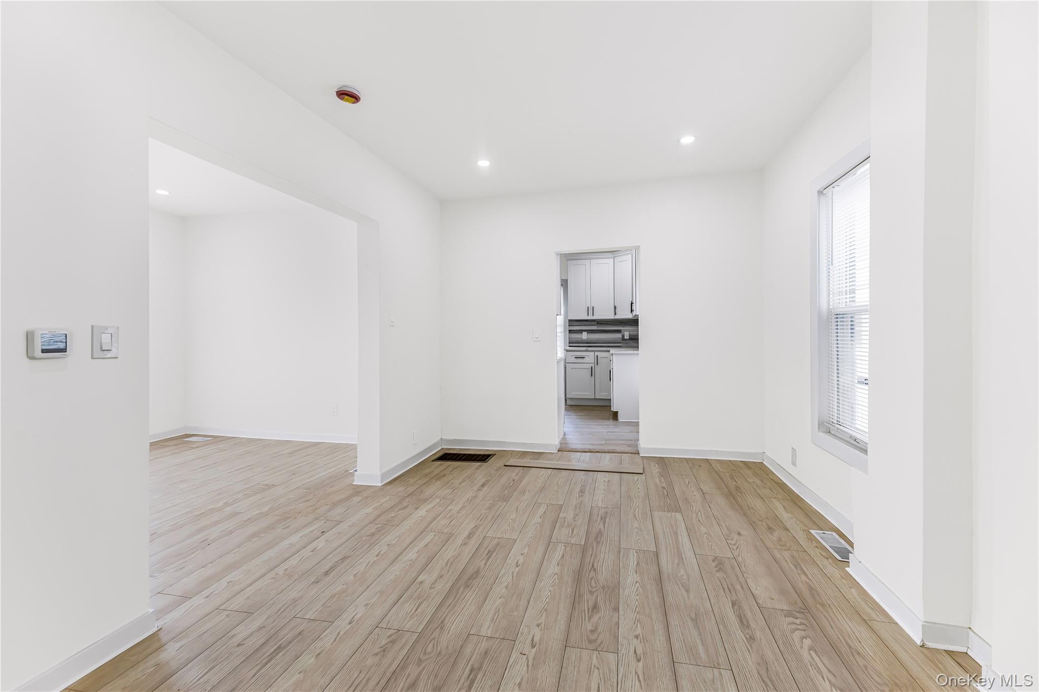 #7 photo, 184 Hillside Avenue, 뉴욕주 Mount Vernon , NY 10553