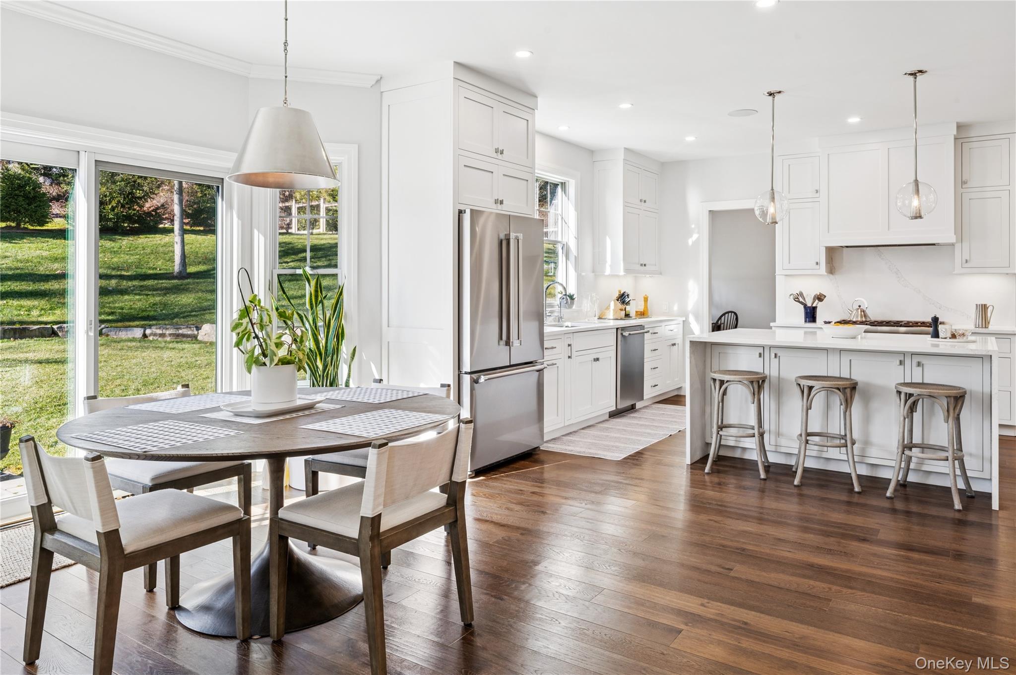 #12 photo, 1138 Mamaroneck Avenue, White Plains , NY 10605