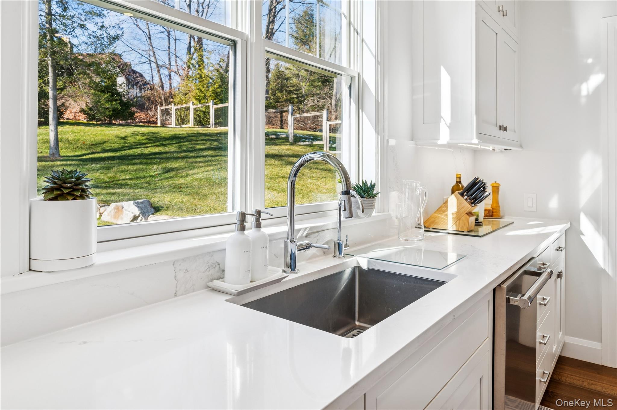 #14 photo, 1138 Mamaroneck Avenue, White Plains , NY 10605