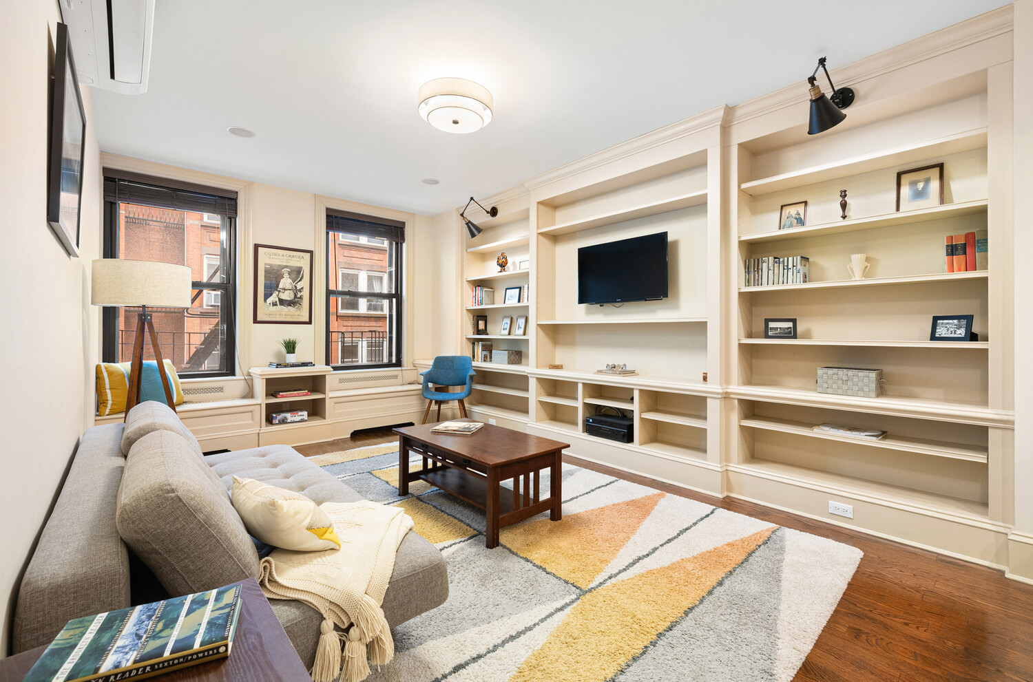 #1 photo, 69 PINEAPPLE Street, 布鲁克林 Brooklyn Heights , NY 11201