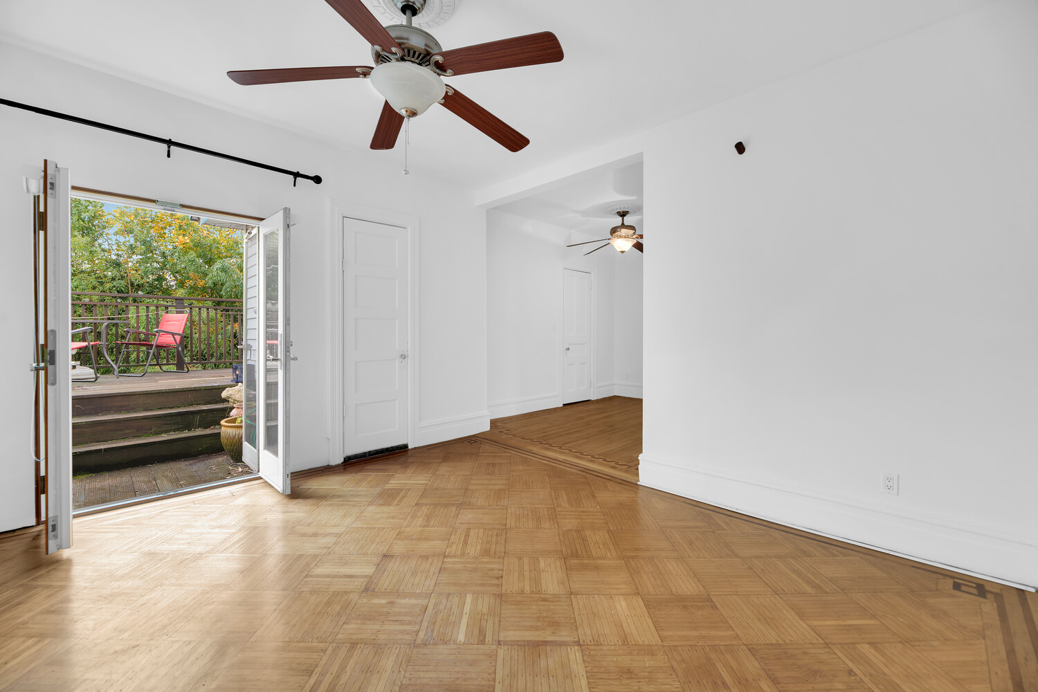 #13 photo, 242 STRATFORD Road, Ditmas Park , NY 11218