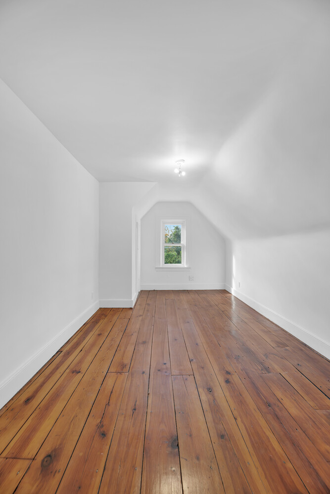 #21 photo, 242 STRATFORD Road, Ditmas Park , NY 11218