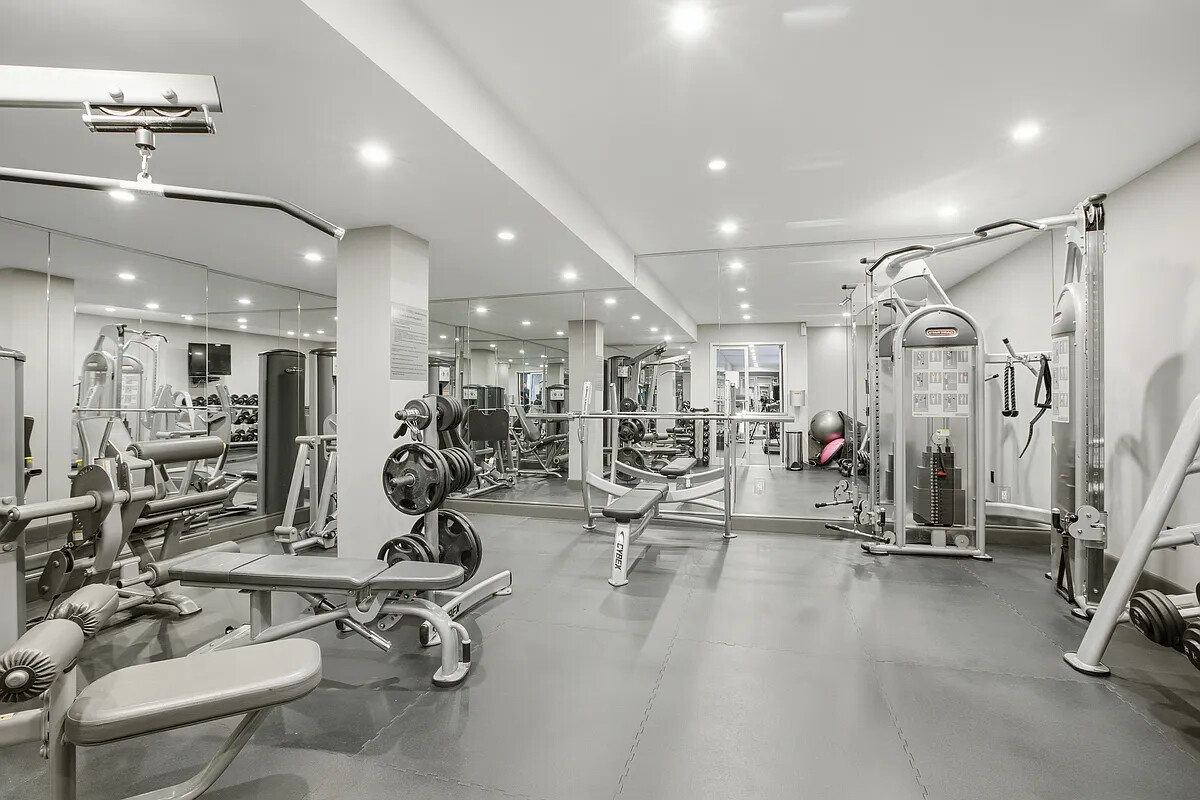 #8 photo, 211 E 51ST Street, Turtle Bay , NY 10022