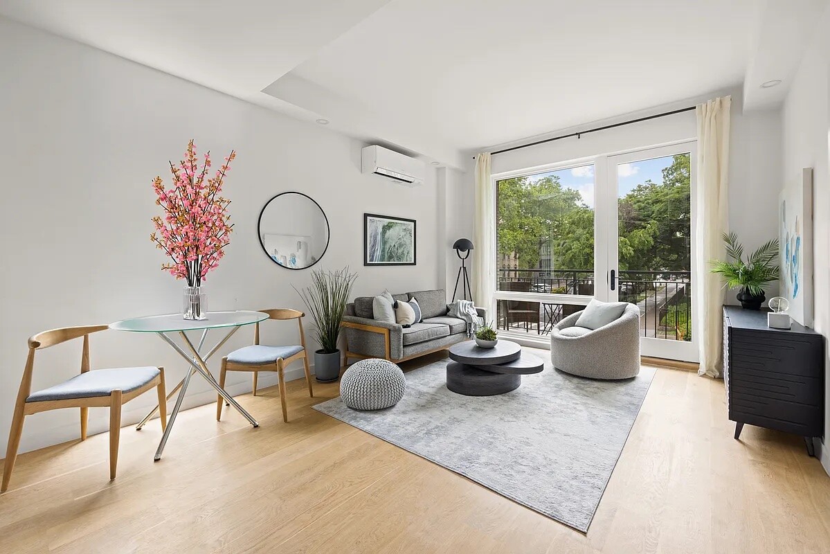 #3 photo, Brooklyn, Stuyvesant Heights , NY 11233