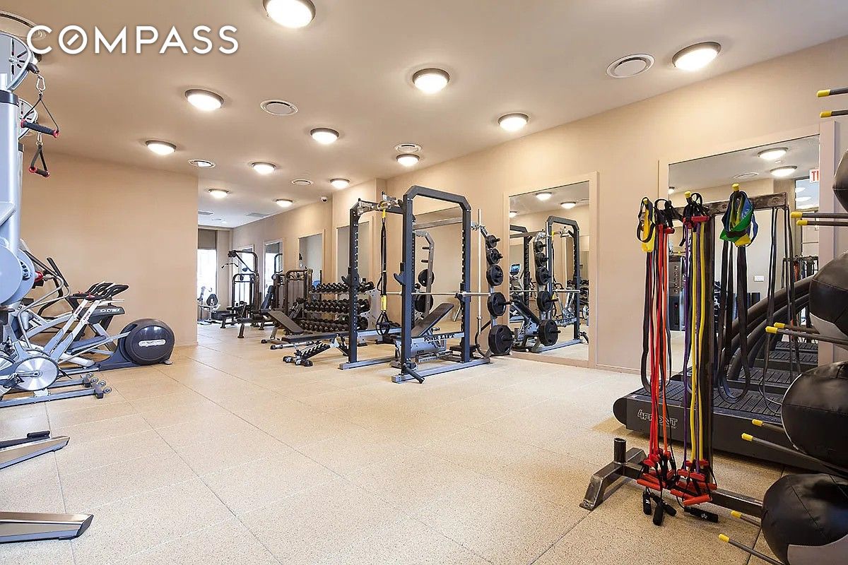 #20 photo, New York City, Upper West Side , NY 10024