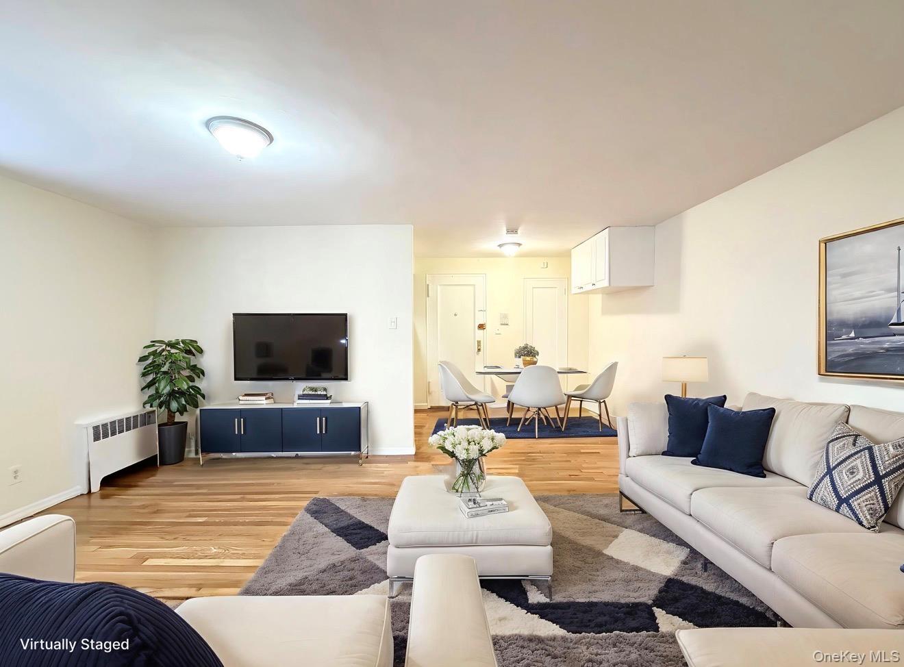 #2 photo, 2246 79th Street, Куинс ‖ East Elmhurst , NY 11370