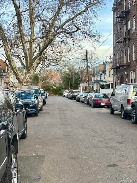 #12 photo, 10214 85th Drive, कुईंस Richmond Hill North , NY 11418