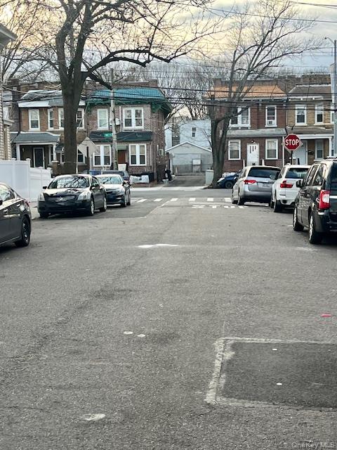 #13 photo, 10214 85th Drive, कुईंस Richmond Hill North , NY 11418