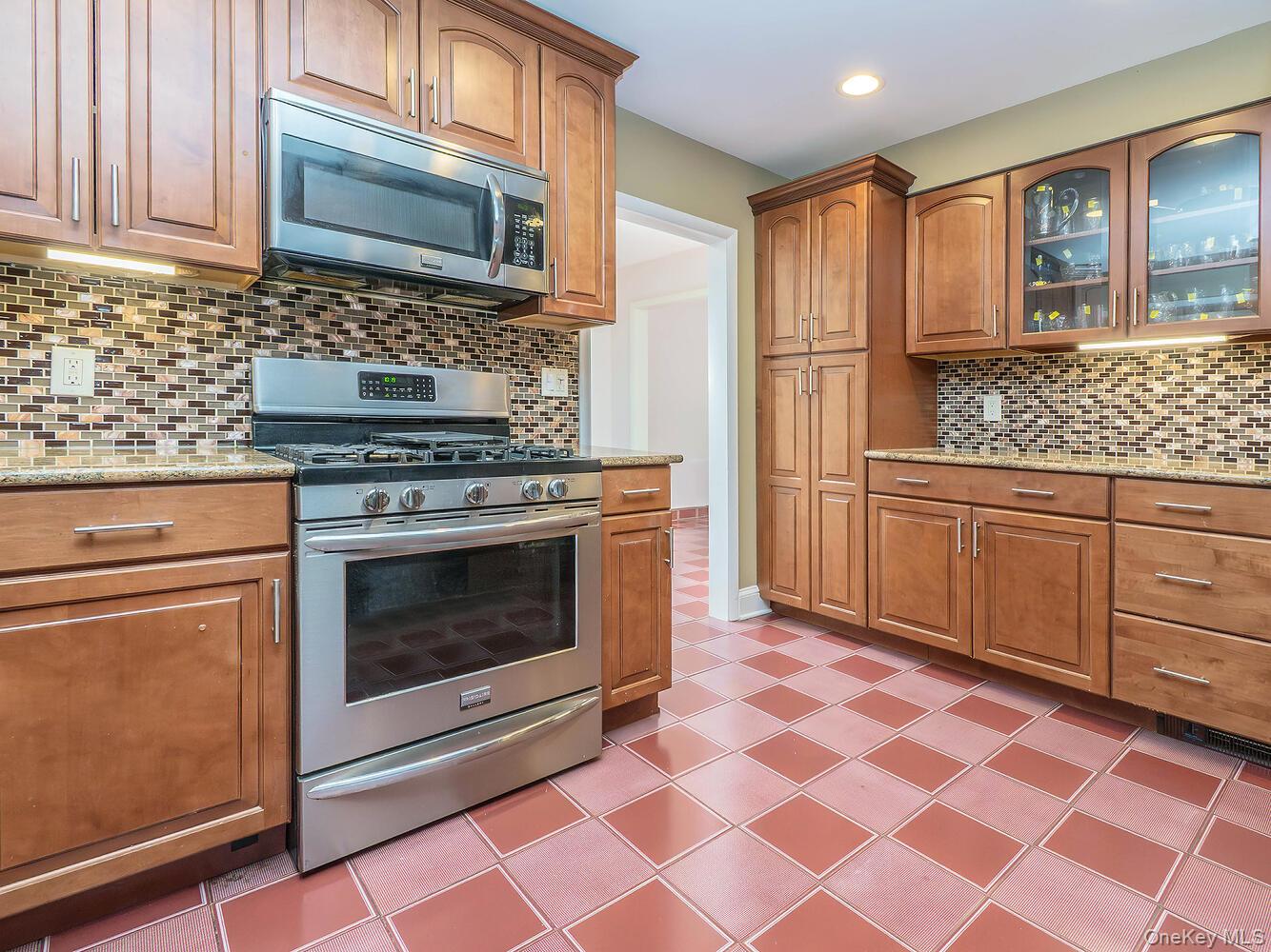 #11 photo, 2 Stonytown Road, מחוז נסאו Manhasset , NY 11030