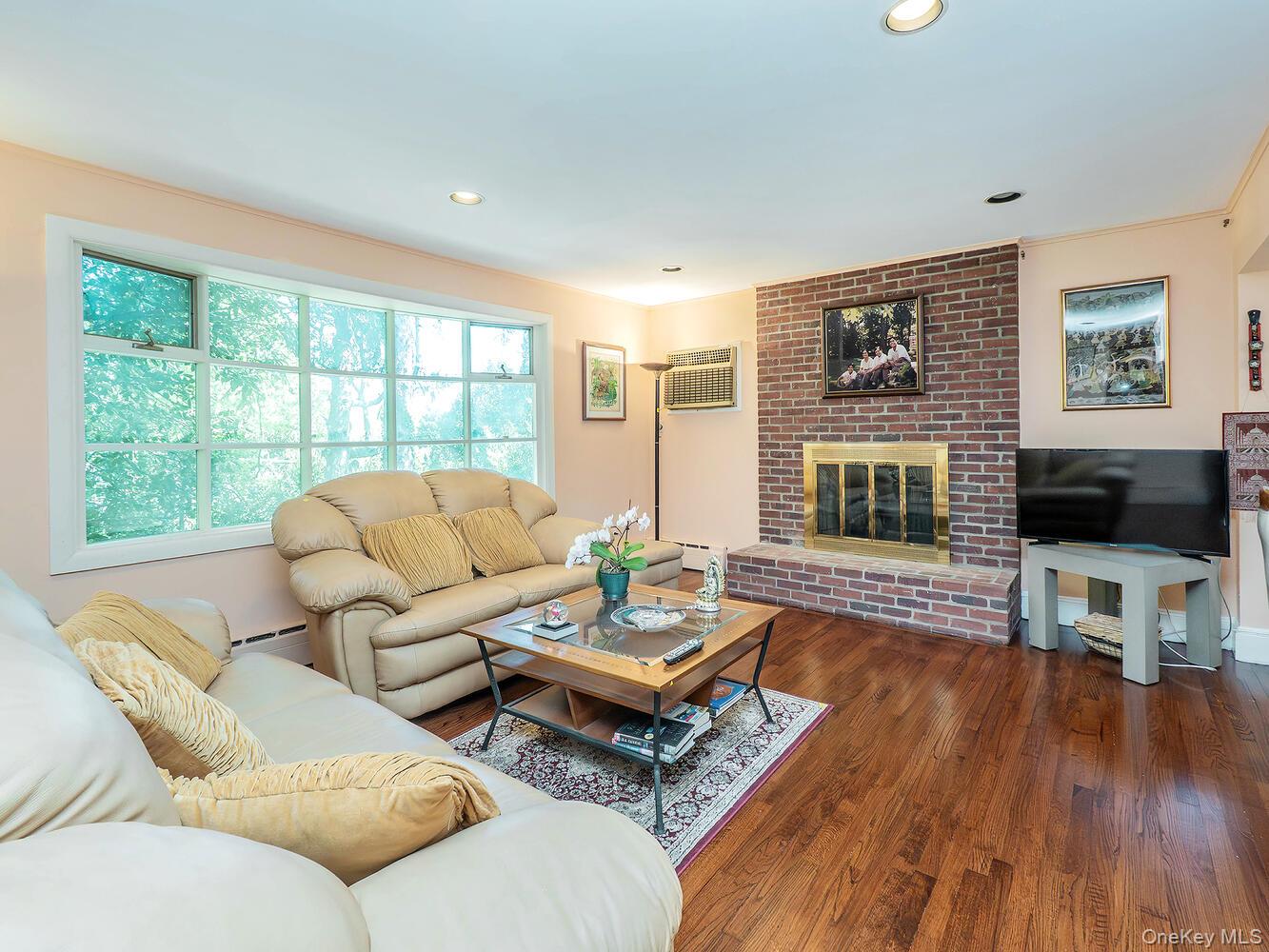 #13 photo, 2 Stonytown Road, מחוז נסאו Manhasset , NY 11030