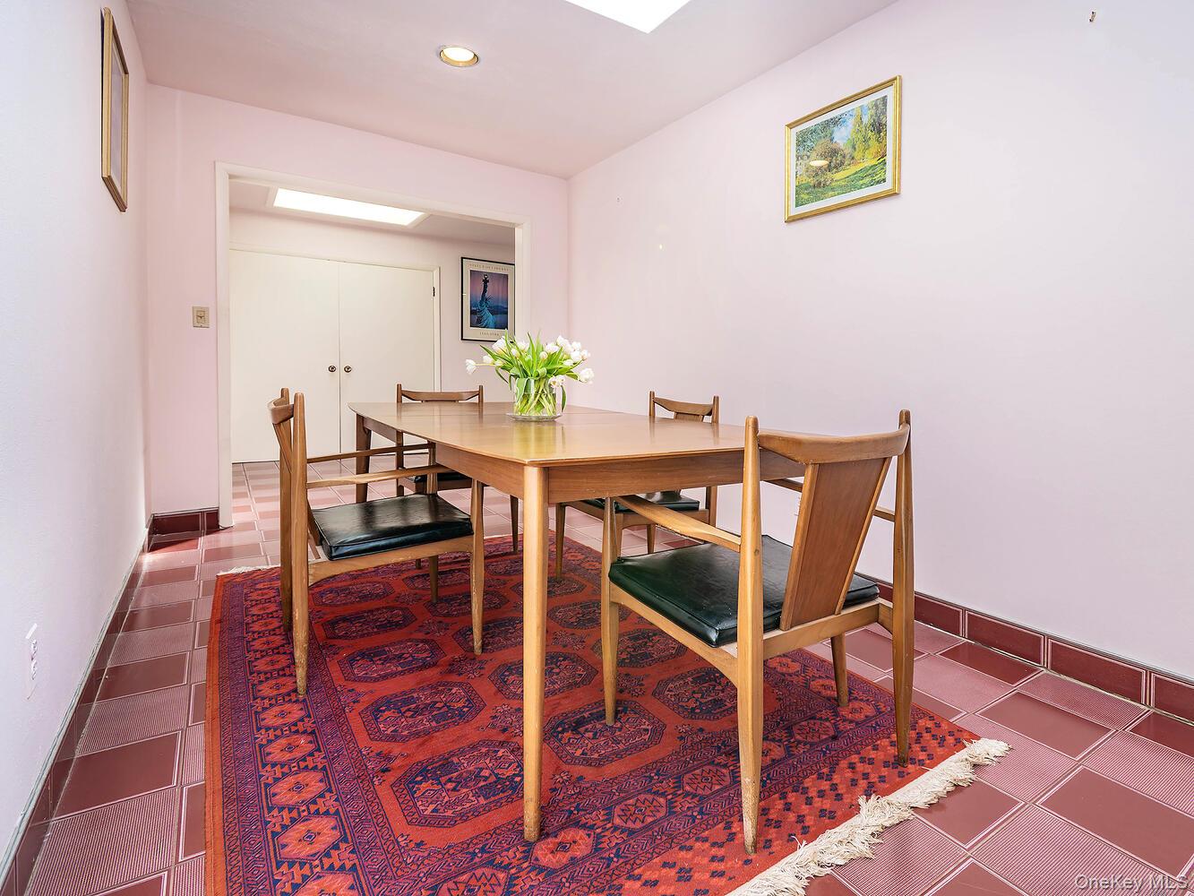 #9 photo, 2 Stonytown Road, מחוז נסאו Manhasset , NY 11030