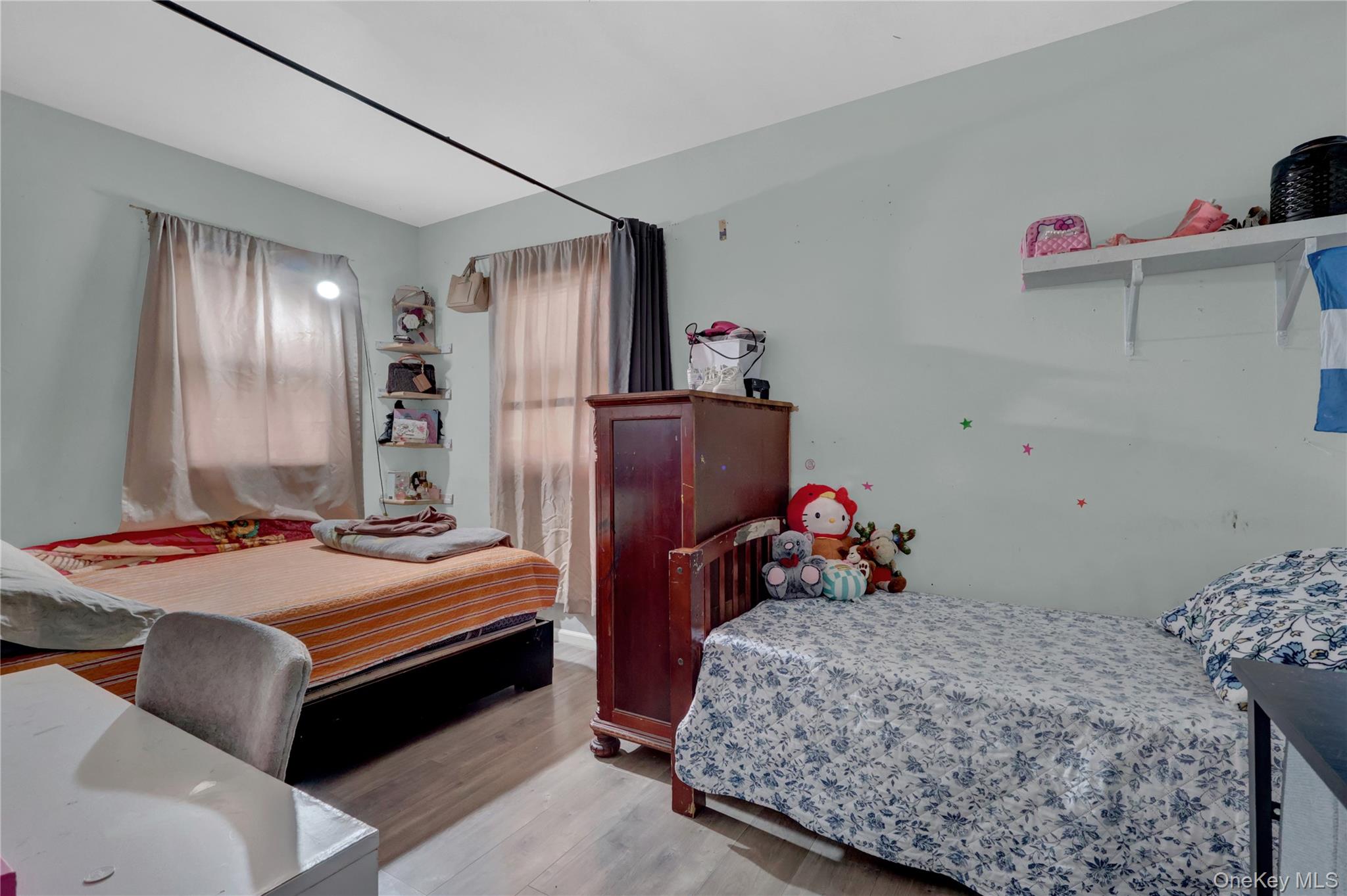 #14 photo, 13 Carpenter Street, Glen Cove , NY 11542