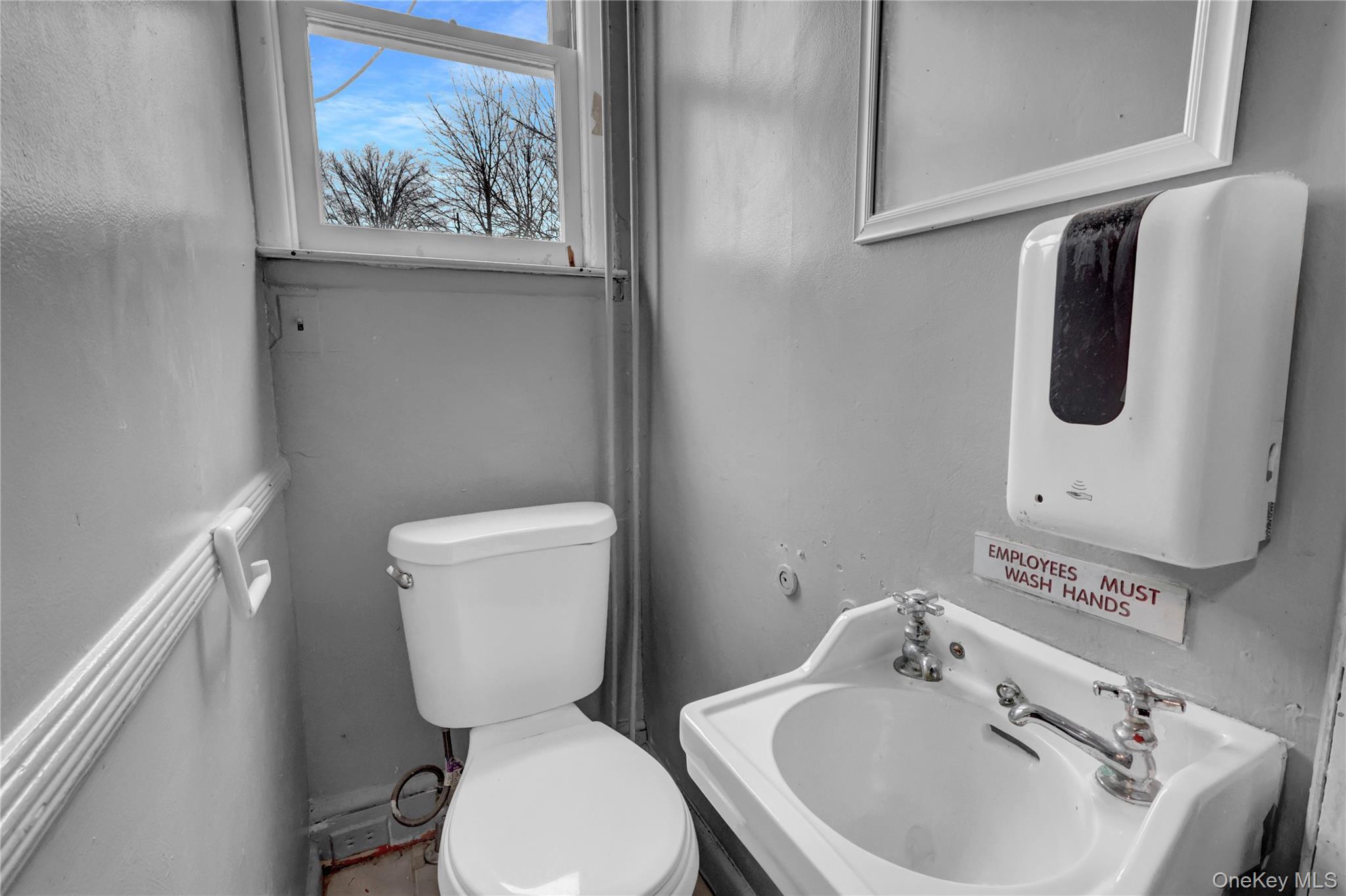 #15 photo, 13 Carpenter Street, Glen Cove , NY 11542