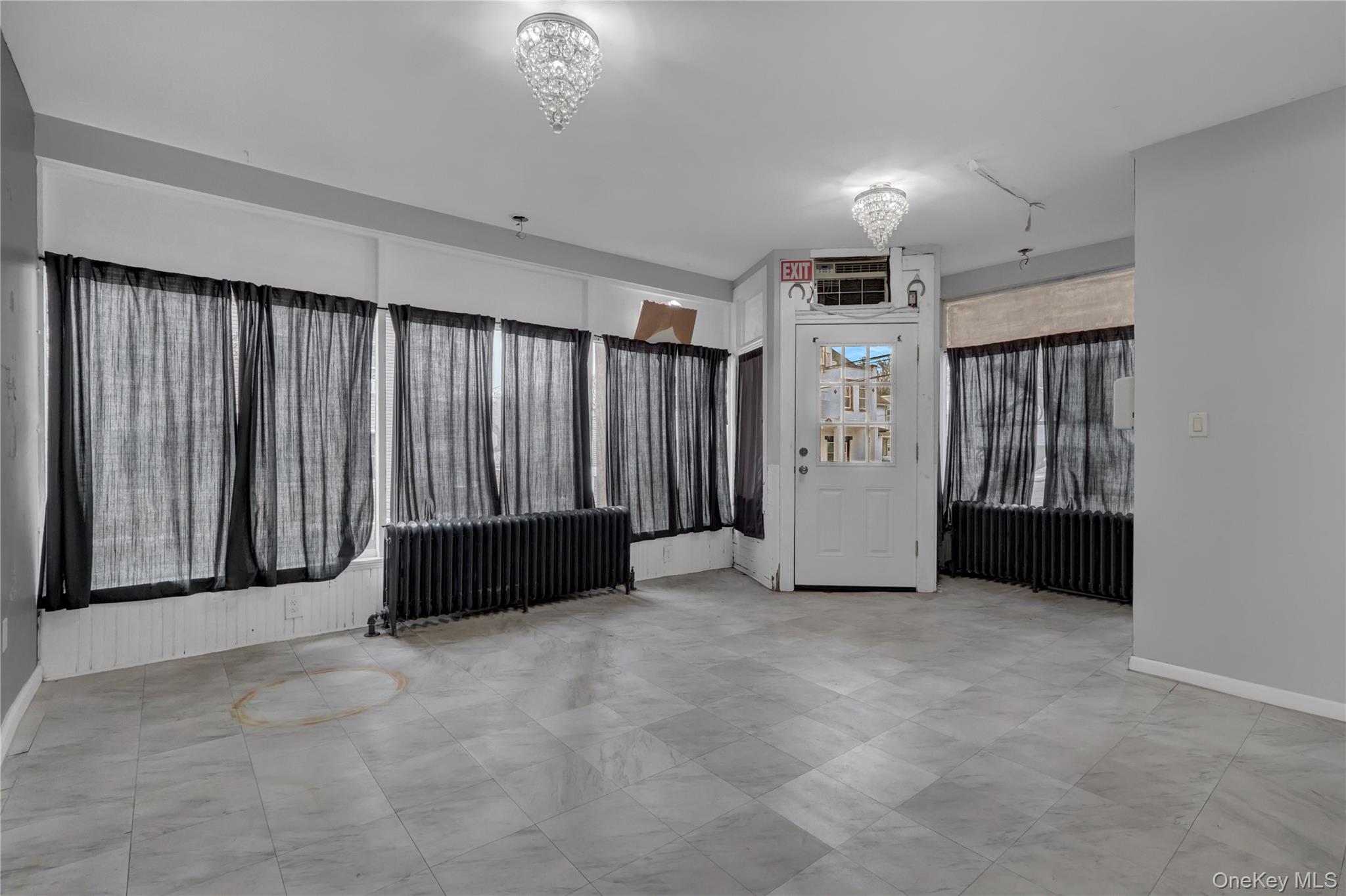 #3 photo, 13 Carpenter Street, Glen Cove , NY 11542