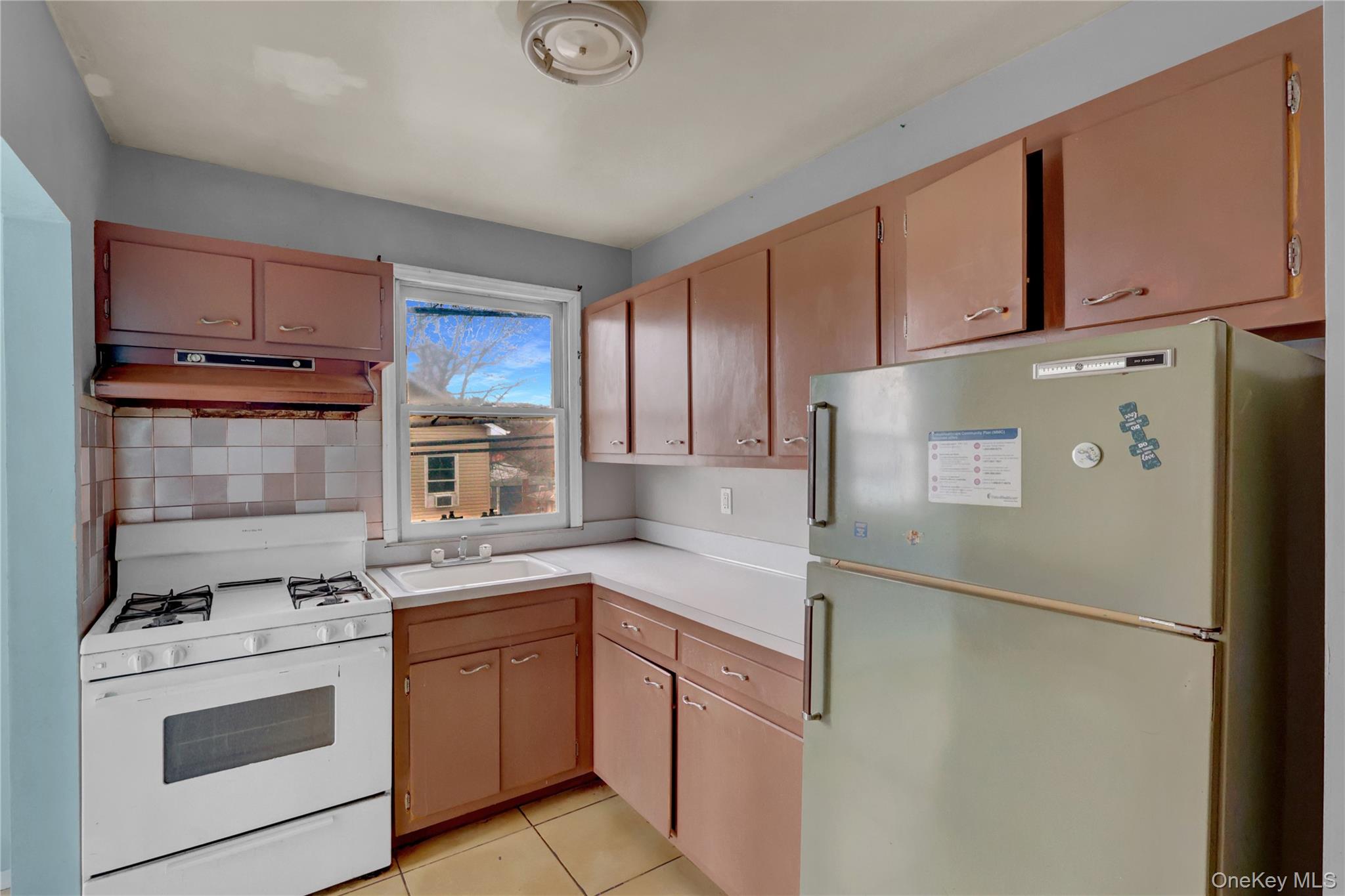 #7 photo, 13 Carpenter Street, Glen Cove , NY 11542