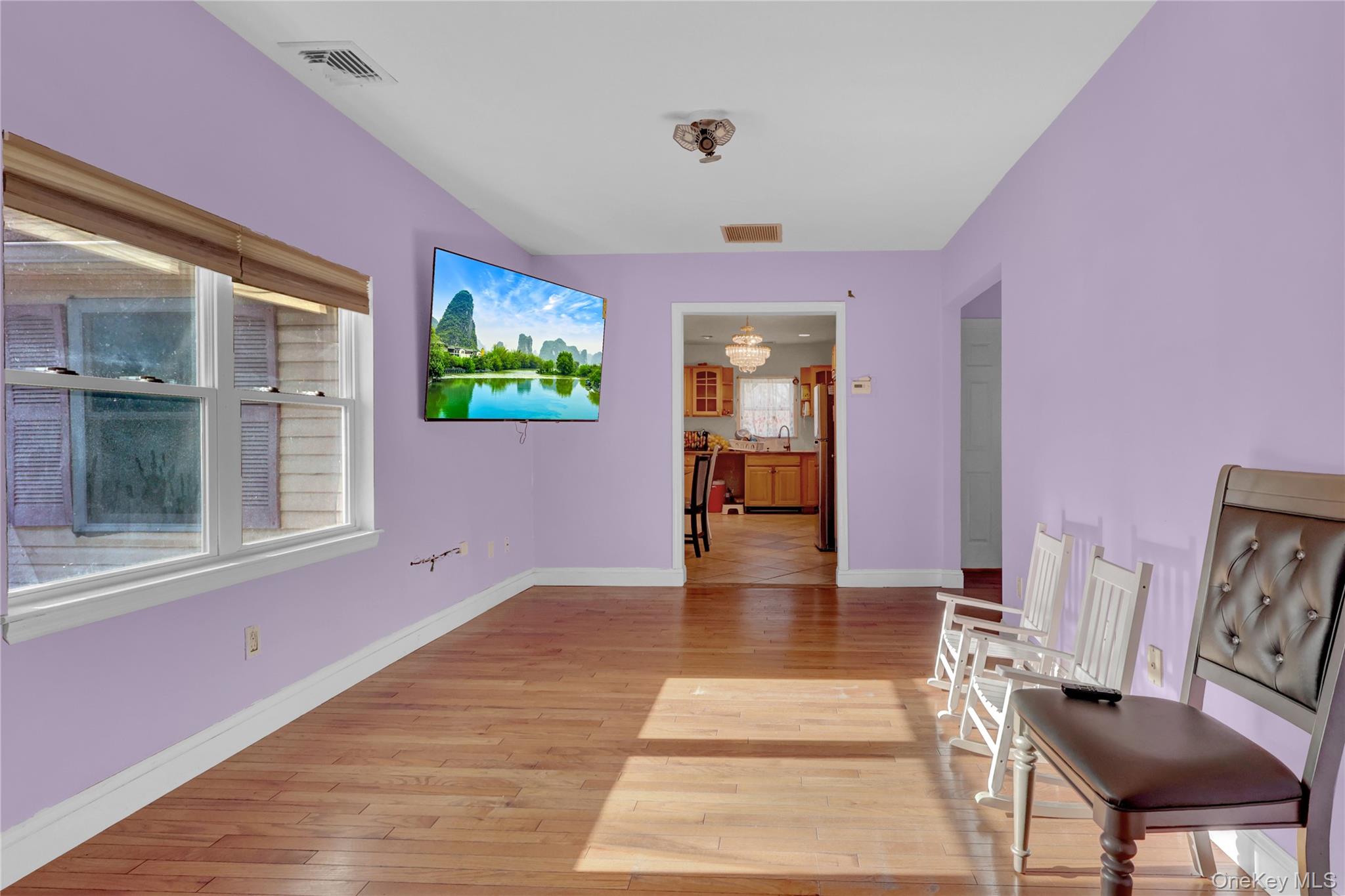 #13 photo, 87 Vail Avenue, Southampton , NY 11901