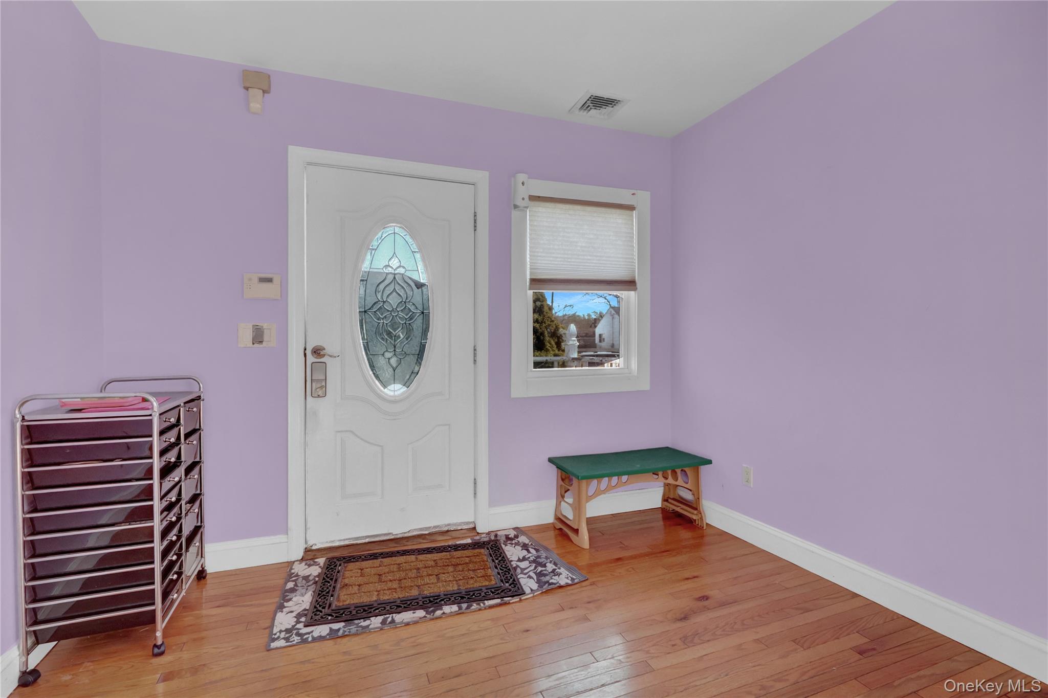 #9 photo, 87 Vail Avenue, Southampton , NY 11901