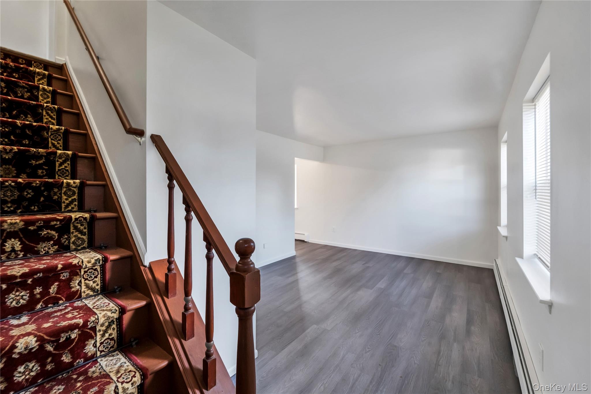 #4 photo, 2 Brushwood Drive, 롱 아일랜드 Shirley , NY 11967