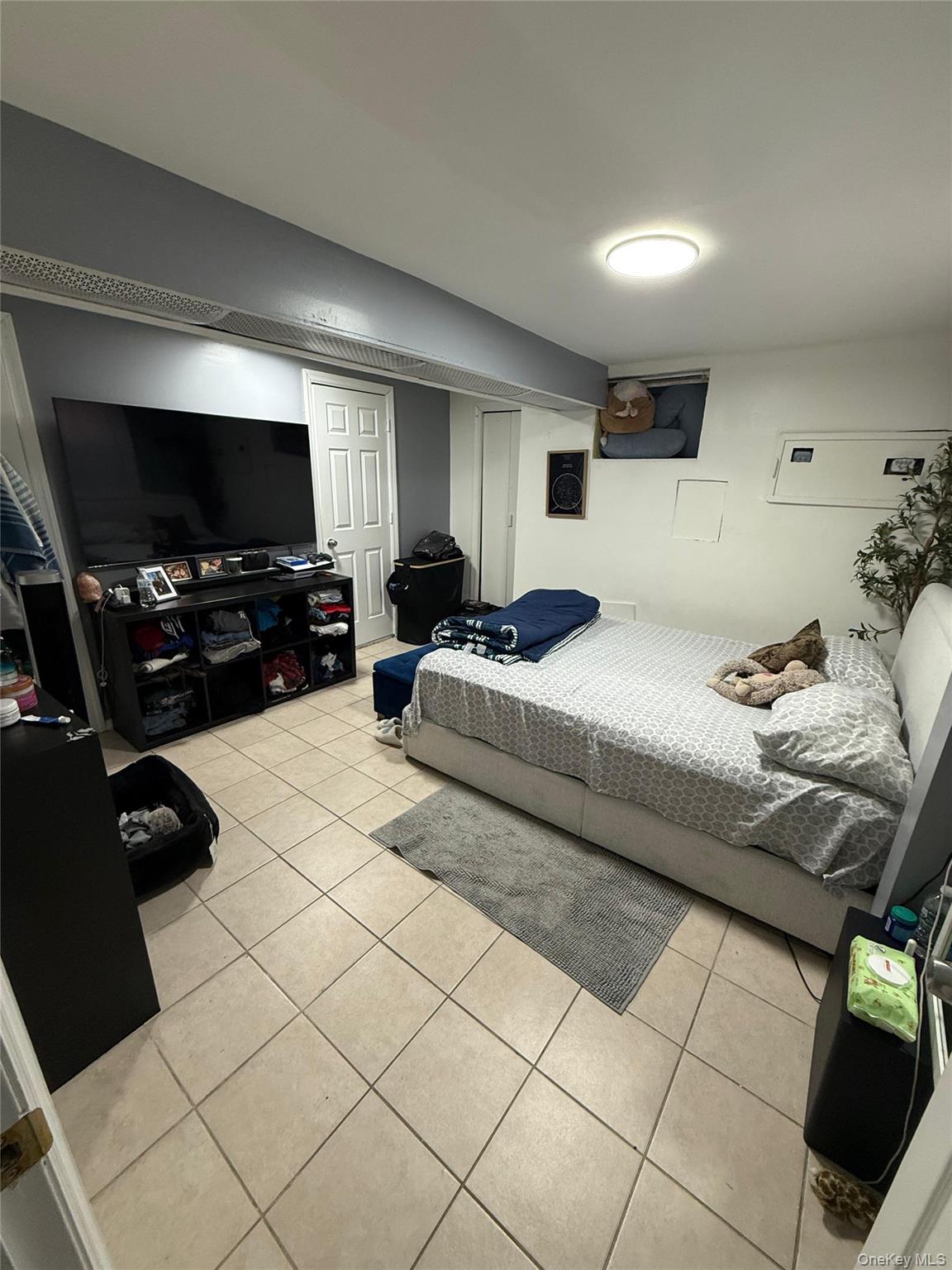 #7 photo, 10737 Van Wyck Expressway, קווינס Jamaica , NY 11435