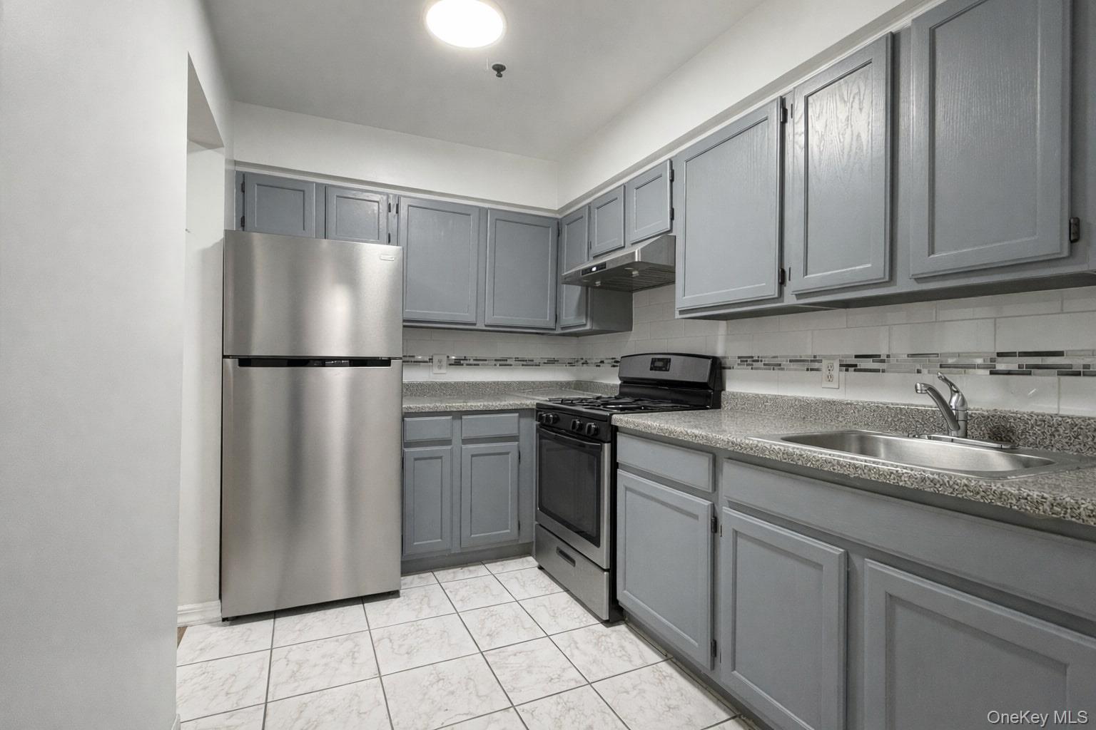 #3 photo, 10804 35th Avenue, Corona , NY 11368