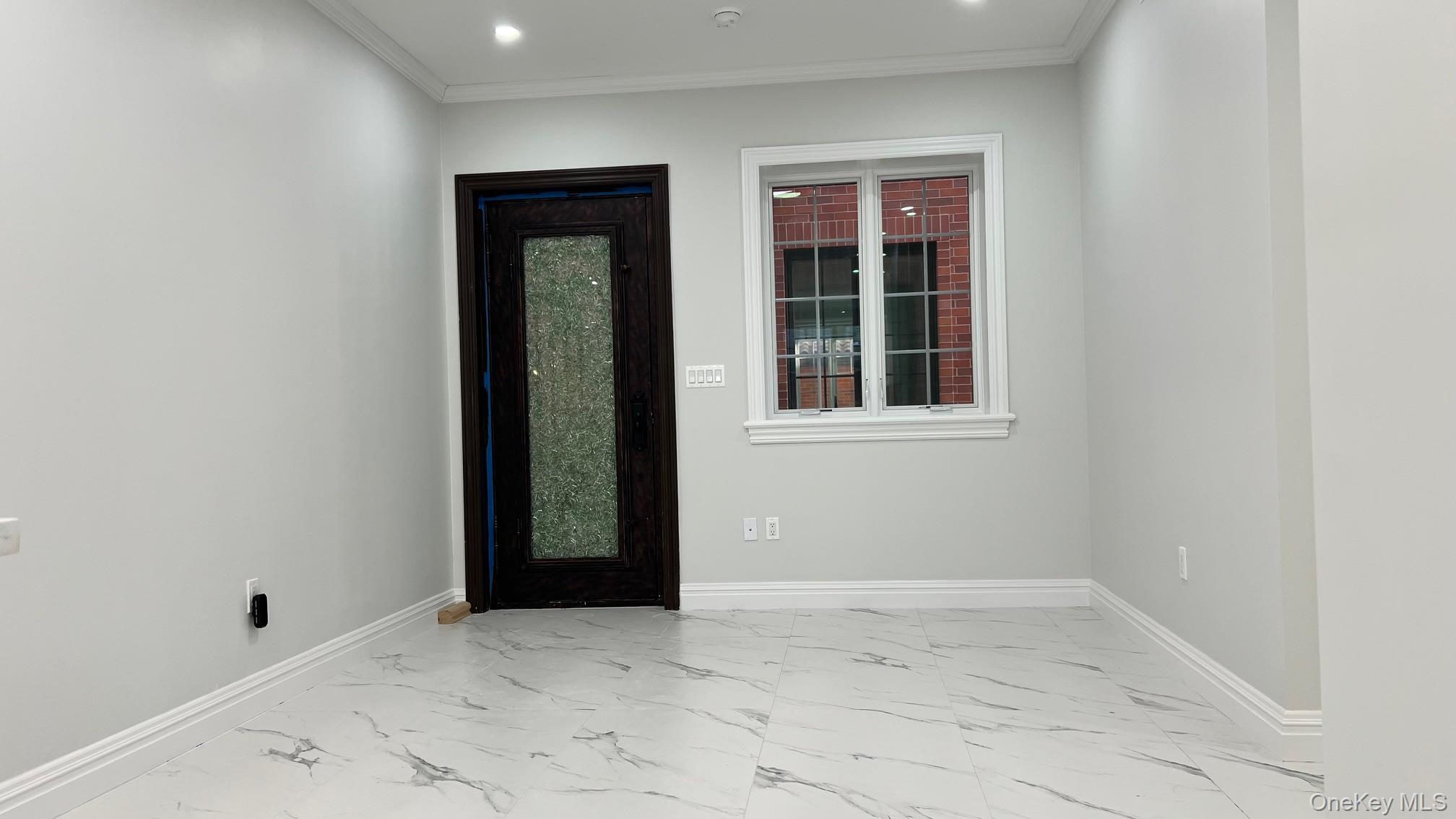 #6 photo, 3520 215th Place, קווינס Bayside , NY 11361