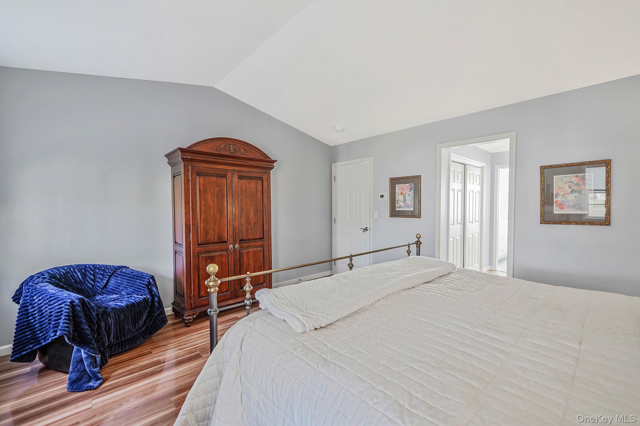 #18 photo, 115 Willow Wood Drive, Oakdale , NY 11769