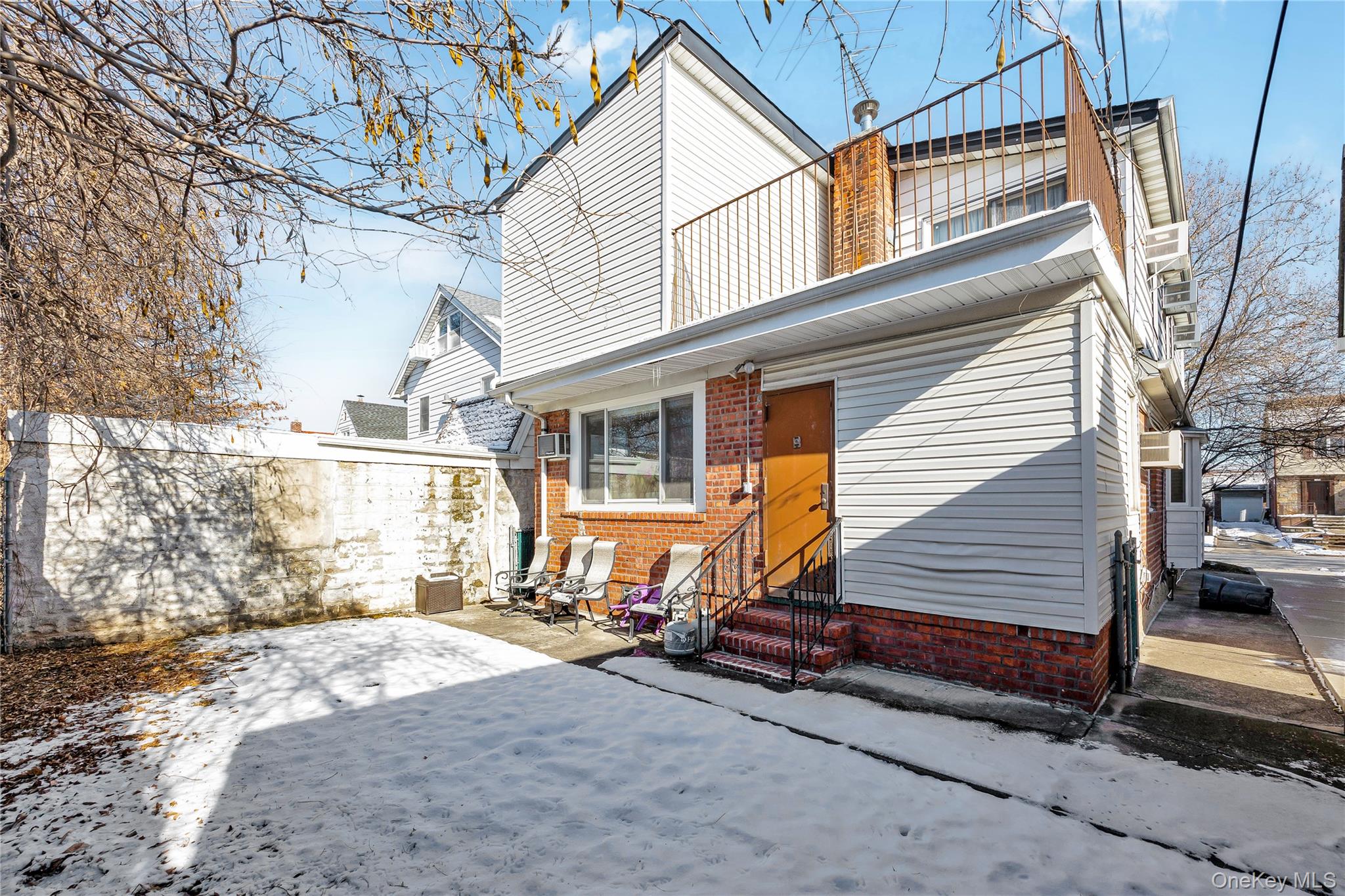 #8 photo, 7042 173rd Street, Fresh Meadows , NY 11365