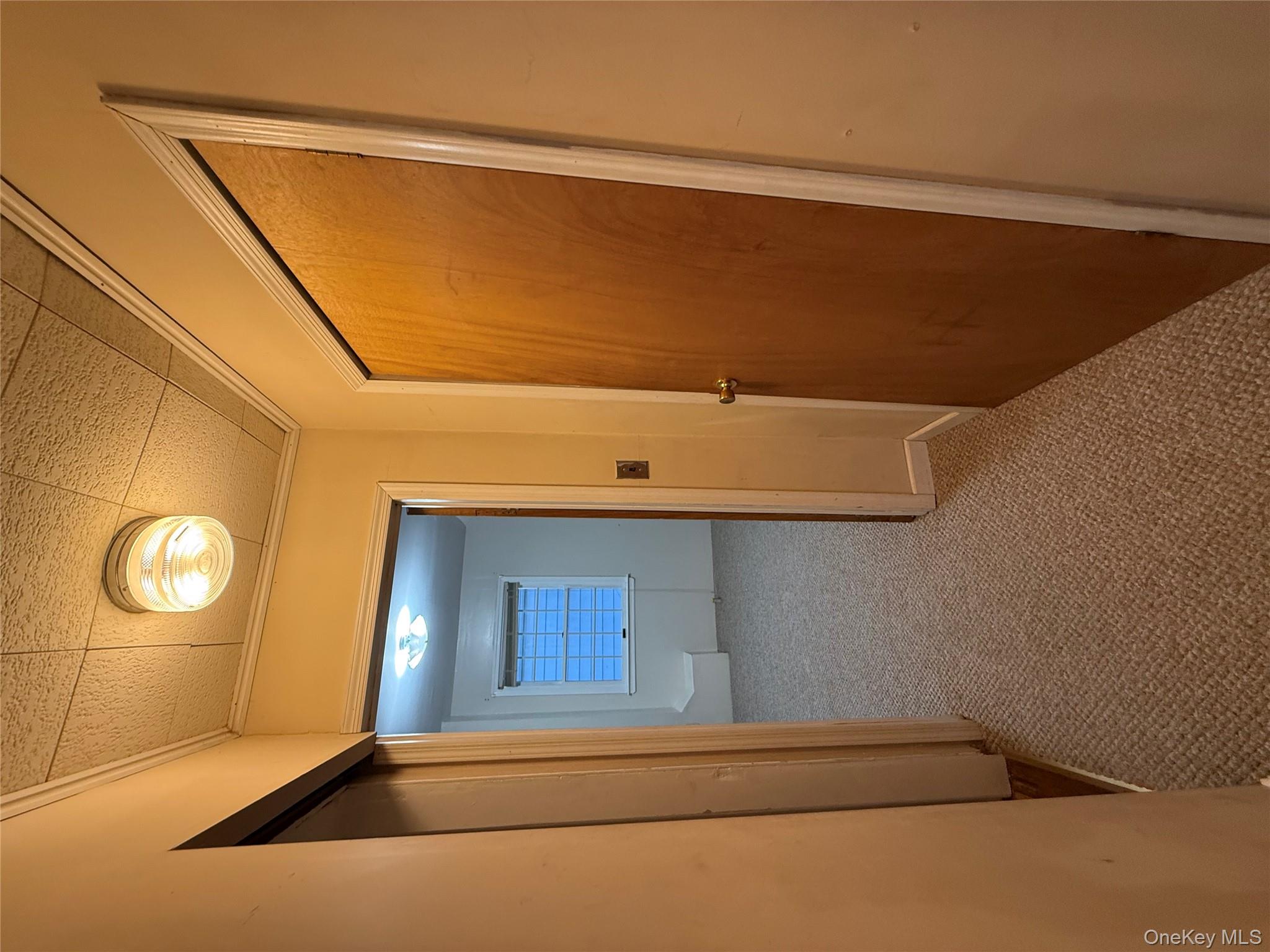 #13 photo, 956 Cherry Lane, ناسو Floral Park , NY 11001