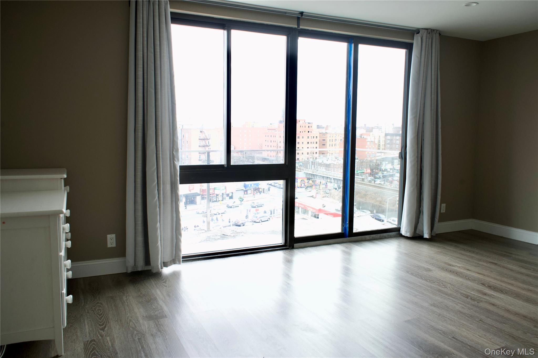 #6 photo, 4516 83 Street, Elmhurst , NY 11373