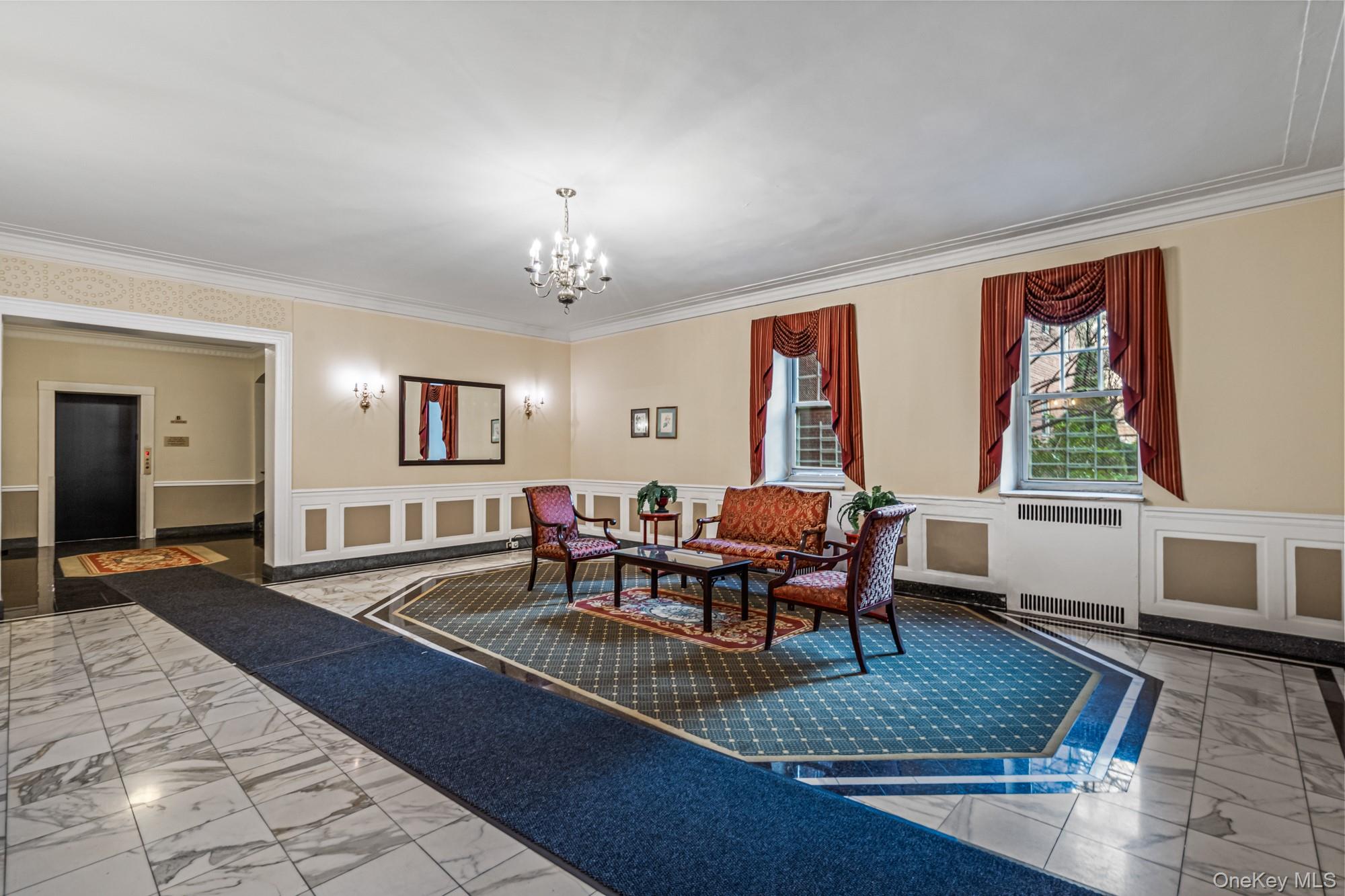 #10 photo, 76-36 113th Street, كوينز Forest Hills , NY 11375