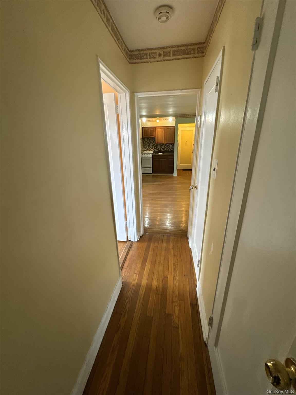 #11 photo, 2821 Kings Highway, Бруклин ‖ Brooklyn , NY 11229