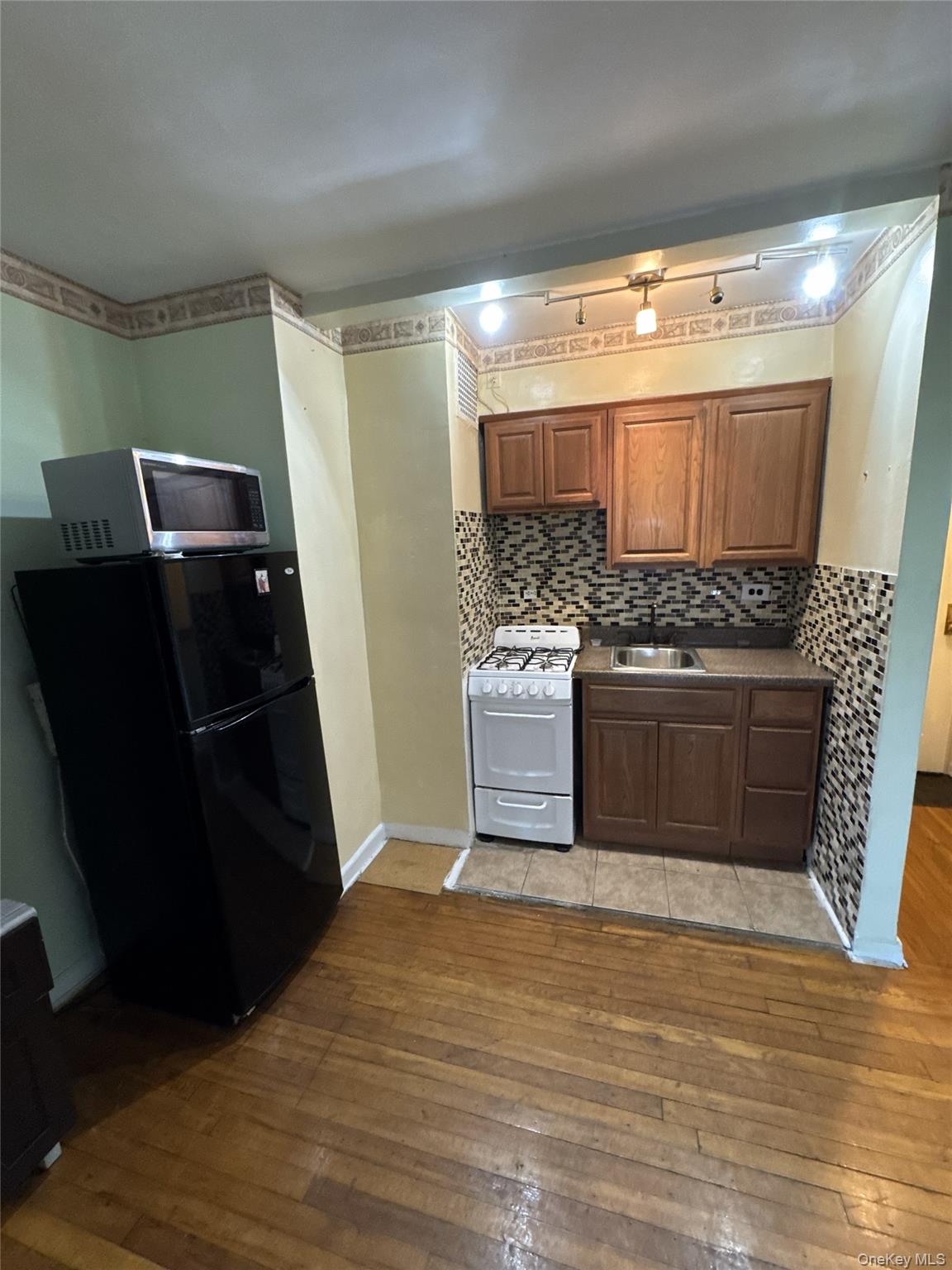 #5 photo, 2821 Kings Highway, Бруклин ‖ Brooklyn , NY 11229