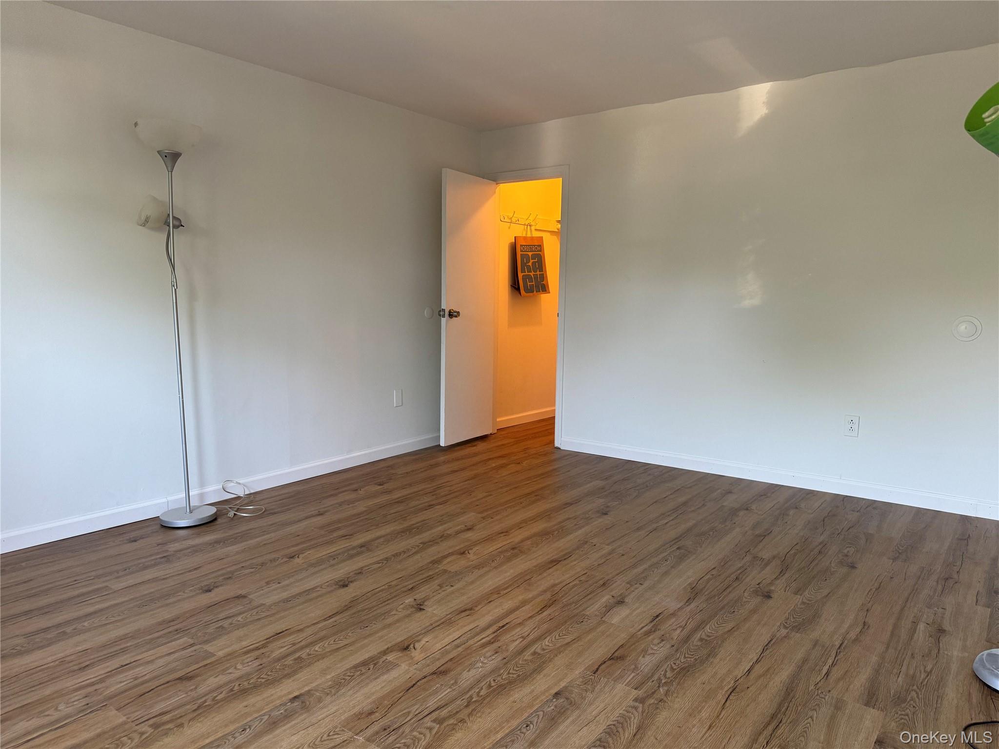 #1 photo, 46 W Lane Drive, Plainview , NY 11803