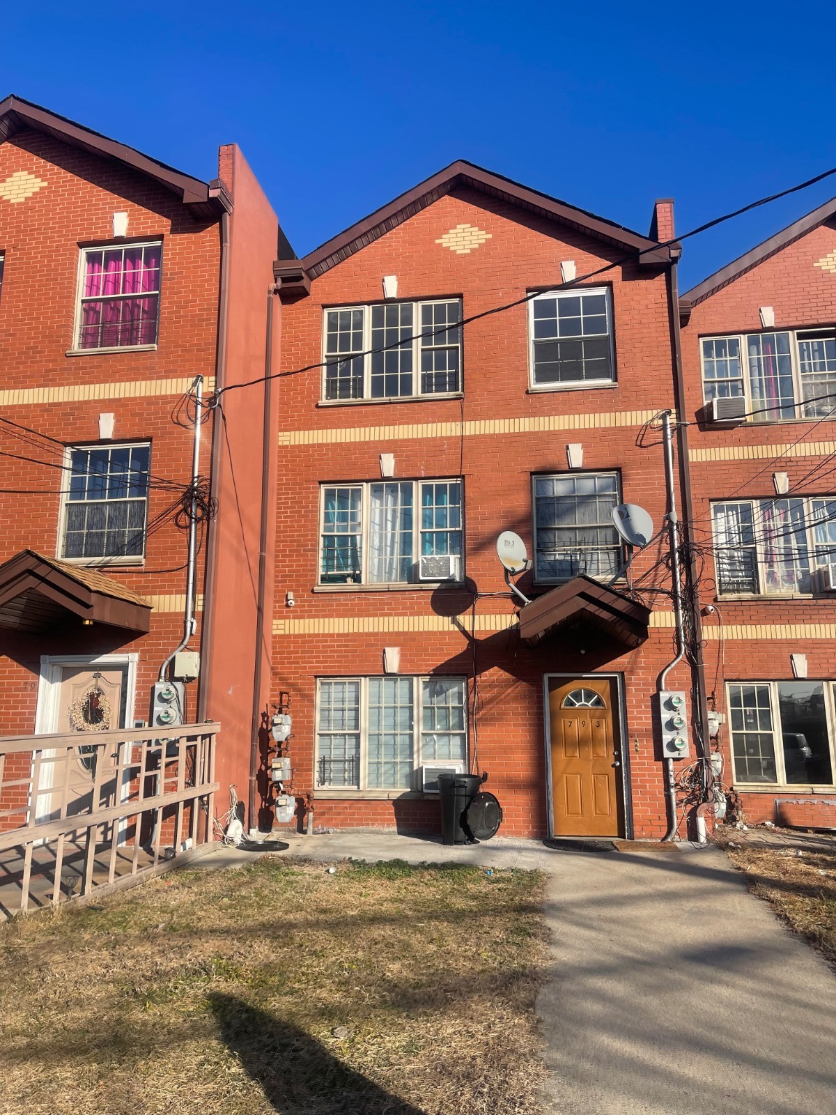 #1 photo, 793 Fountain Ave, Brooklyn , NY 11208