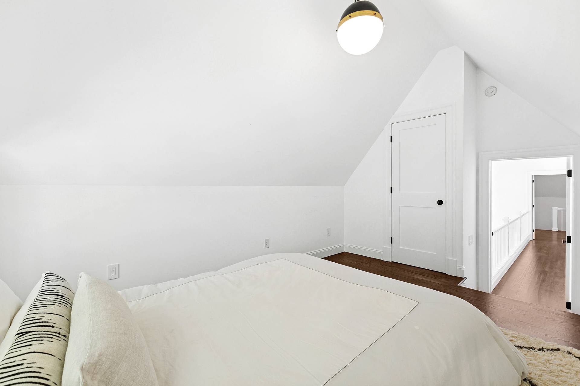 #19 photo, 2 Joshua's Hole Road, East Hampton , NY 11937