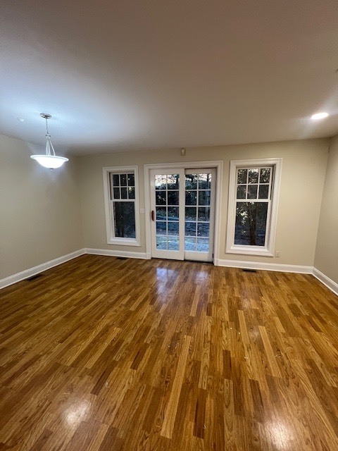 #5 photo, 355 Central Park Ave, #355B, Scarsdale , NY 10583