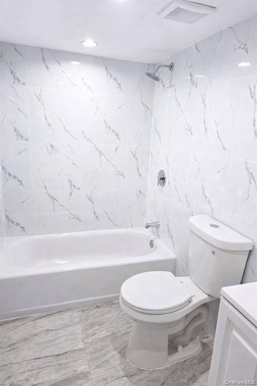 #11 photo, 153-02 Foch Blvd, जमैका Jamaica , NY 11434