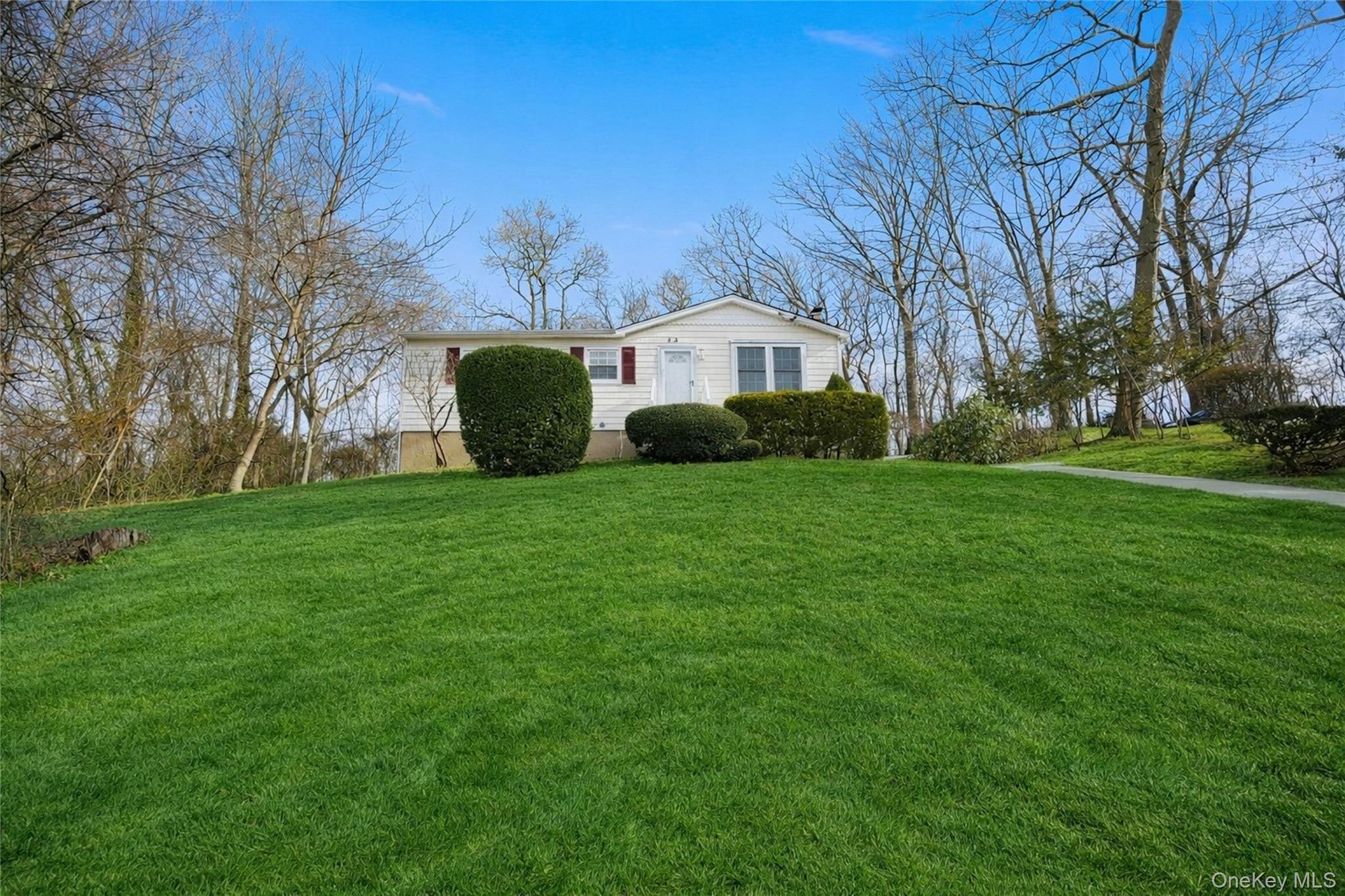 #2 photo, 23 Amagansett Drive, Sound Beach , NY 11789