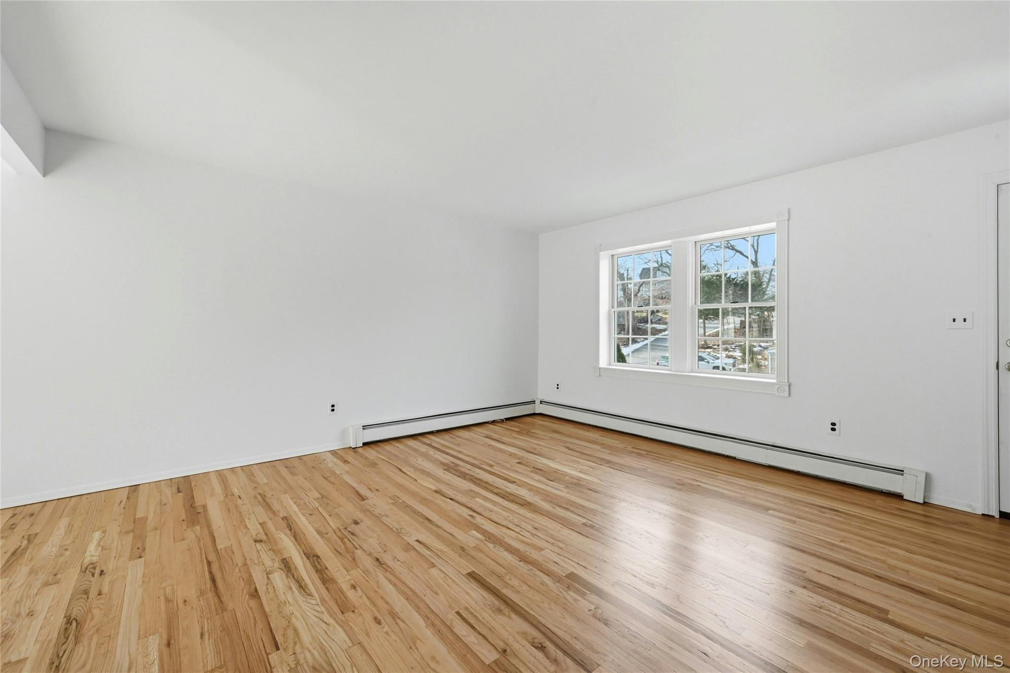 #4 photo, 23 Amagansett Drive, Sound Beach , NY 11789