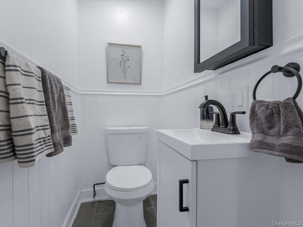 #14 photo, 8049 88th Avenue, कुईंस Woodhaven , NY 11421