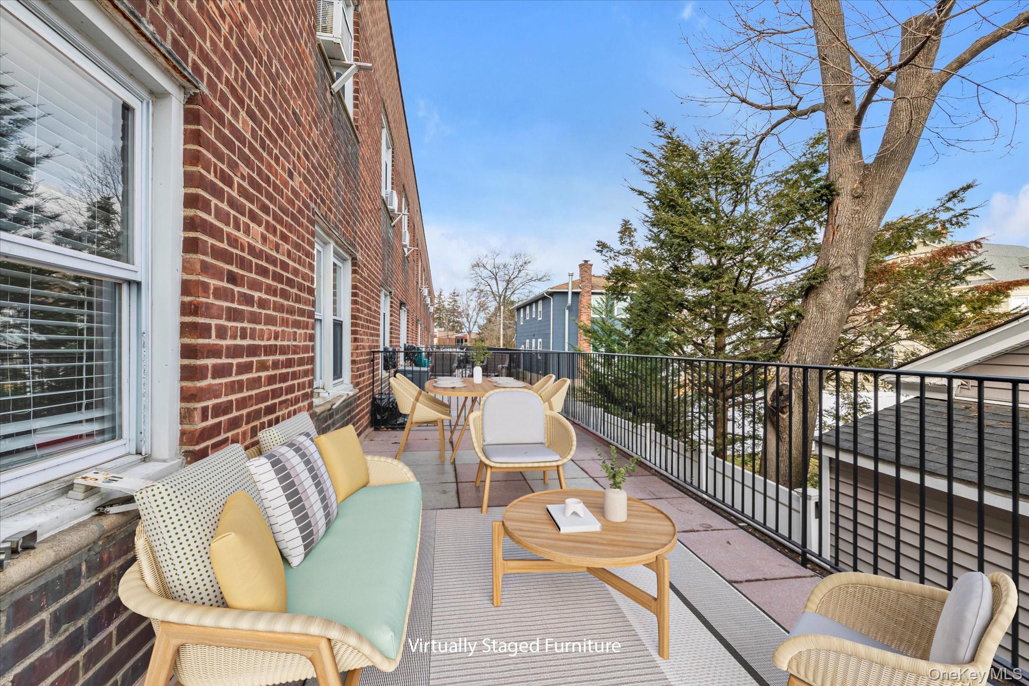 #4 photo, 195 N Village Avenue, Rockville Centre , NY 11570