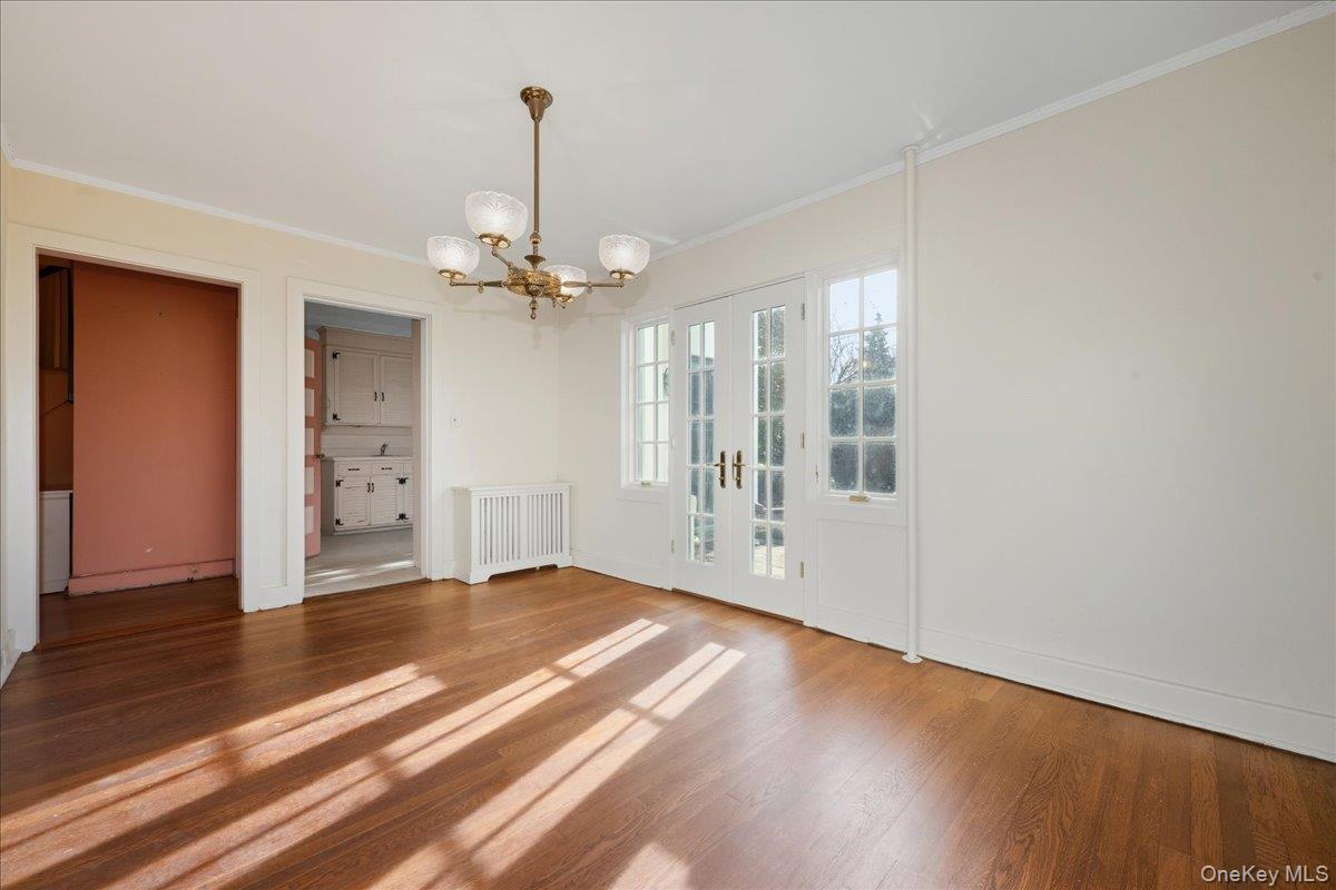 #11 photo, 40 Franklin Court, Garden City , NY 11530