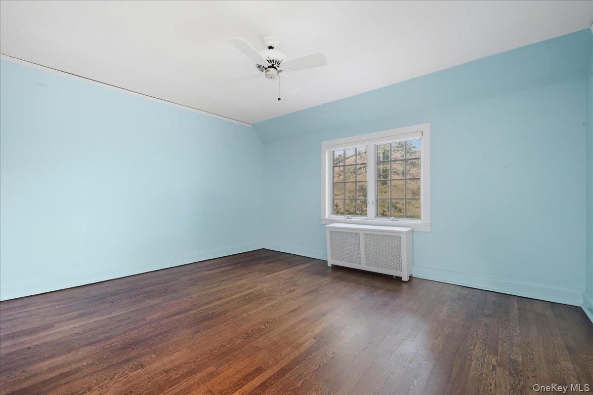 #17 photo, 40 Franklin Court, Garden City , NY 11530