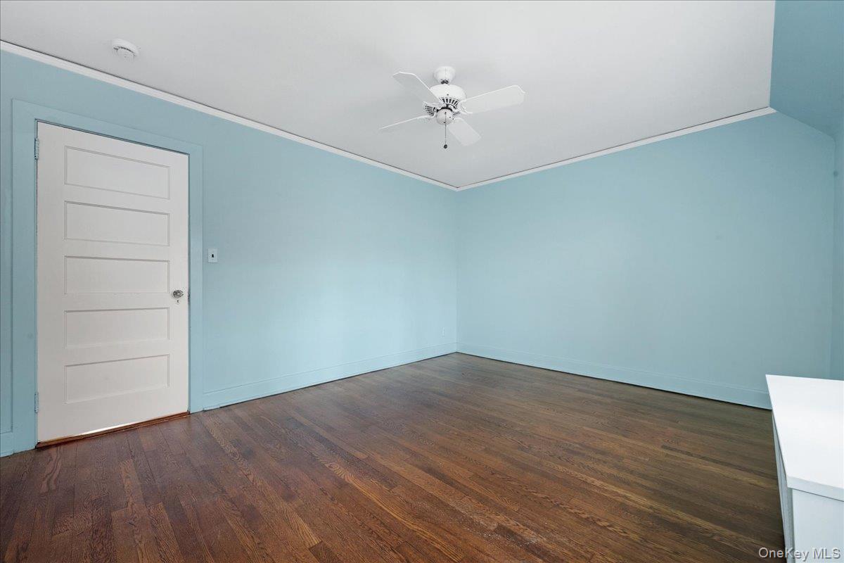 #19 photo, 40 Franklin Court, Garden City , NY 11530