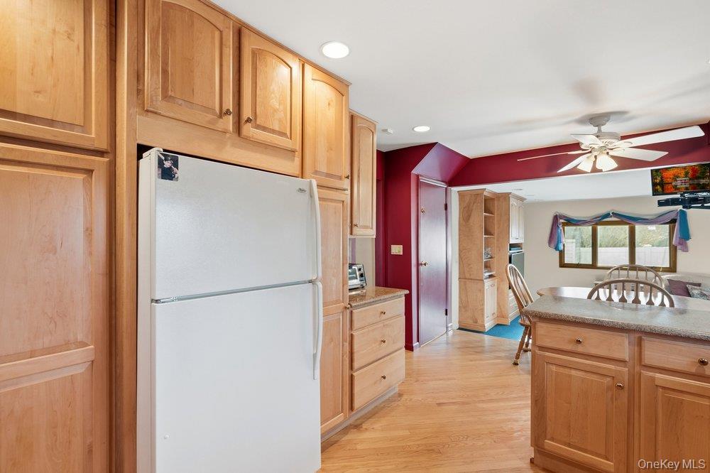 #15 photo, 29 Munson Court, מחוז סאפוק Melville , NY 11747