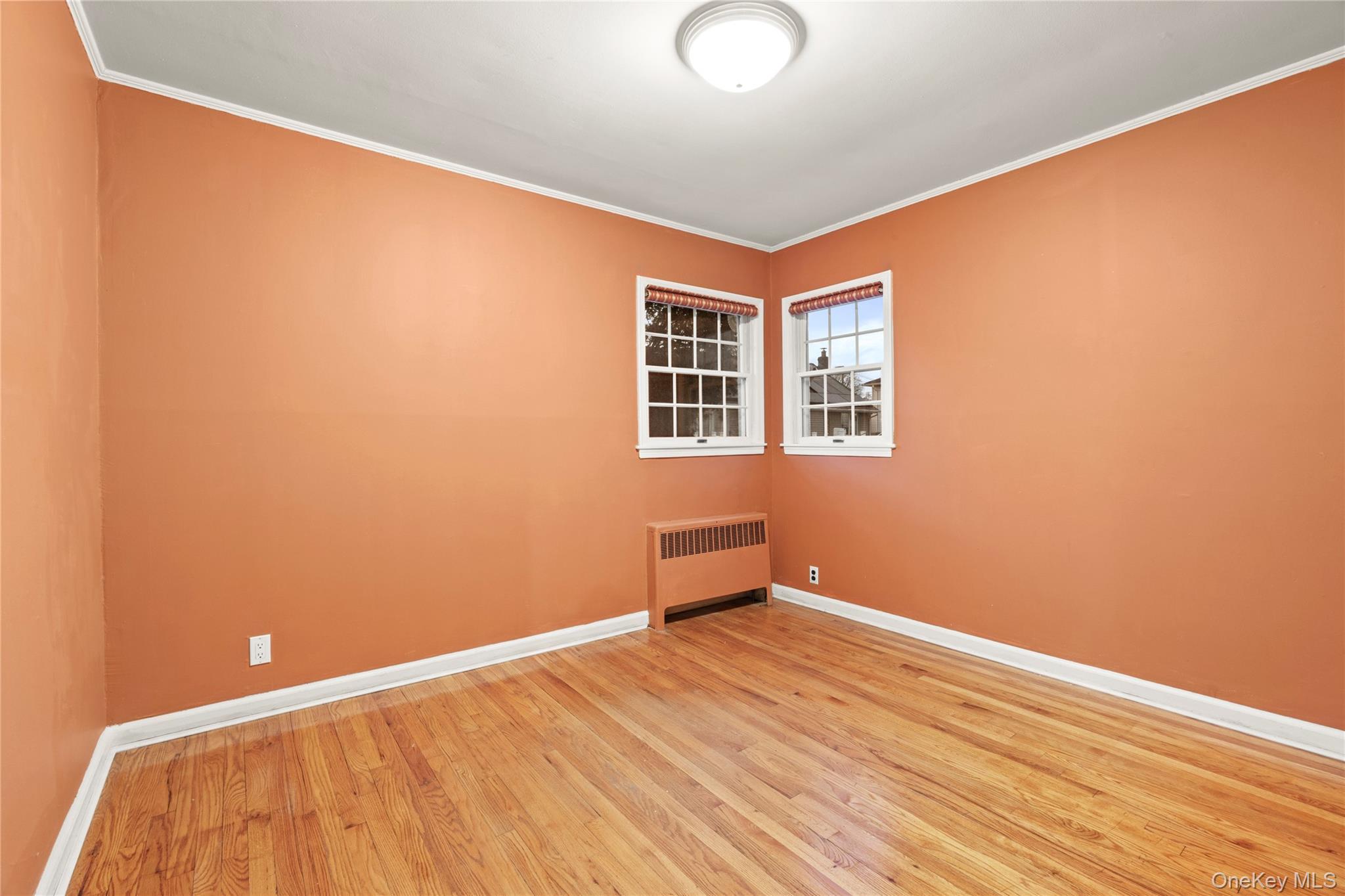 #15 photo, 2474 Margaret Street, नासाउ काउंटी Bellmore , NY 11710