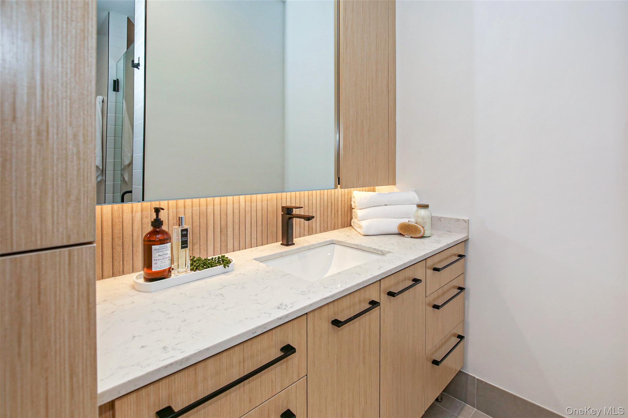 #8 photo, 70 Memorial Plaza, Pleasantville , NY 10570