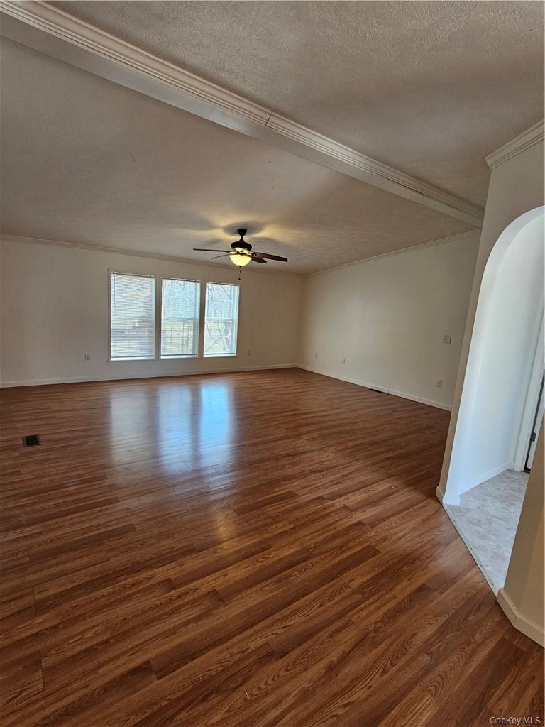 #3 photo, 3 Wildwood Lane, Wallkill , NY 12589