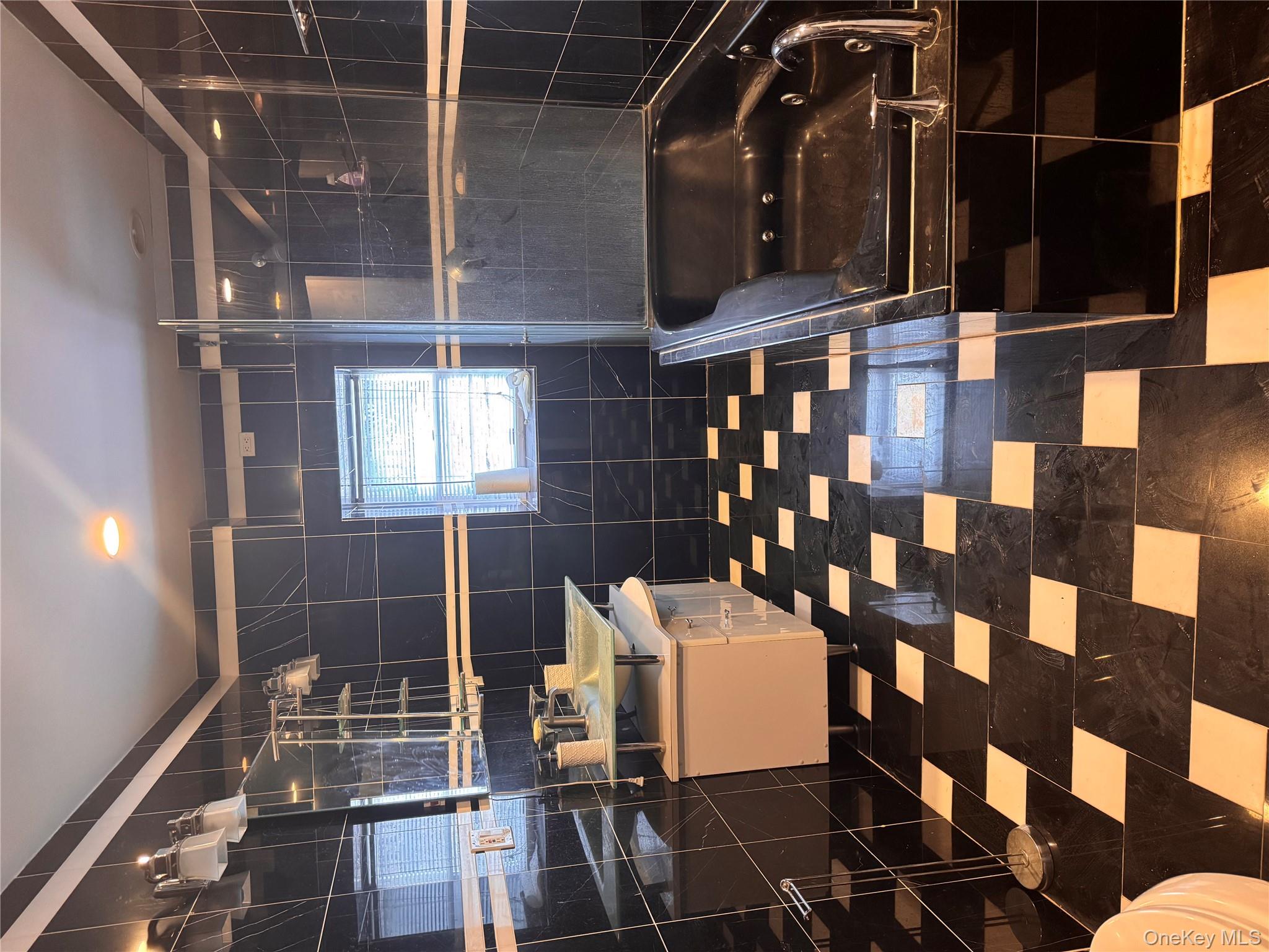 #14 photo, 201 Red Hill Road, New City , NY 10956